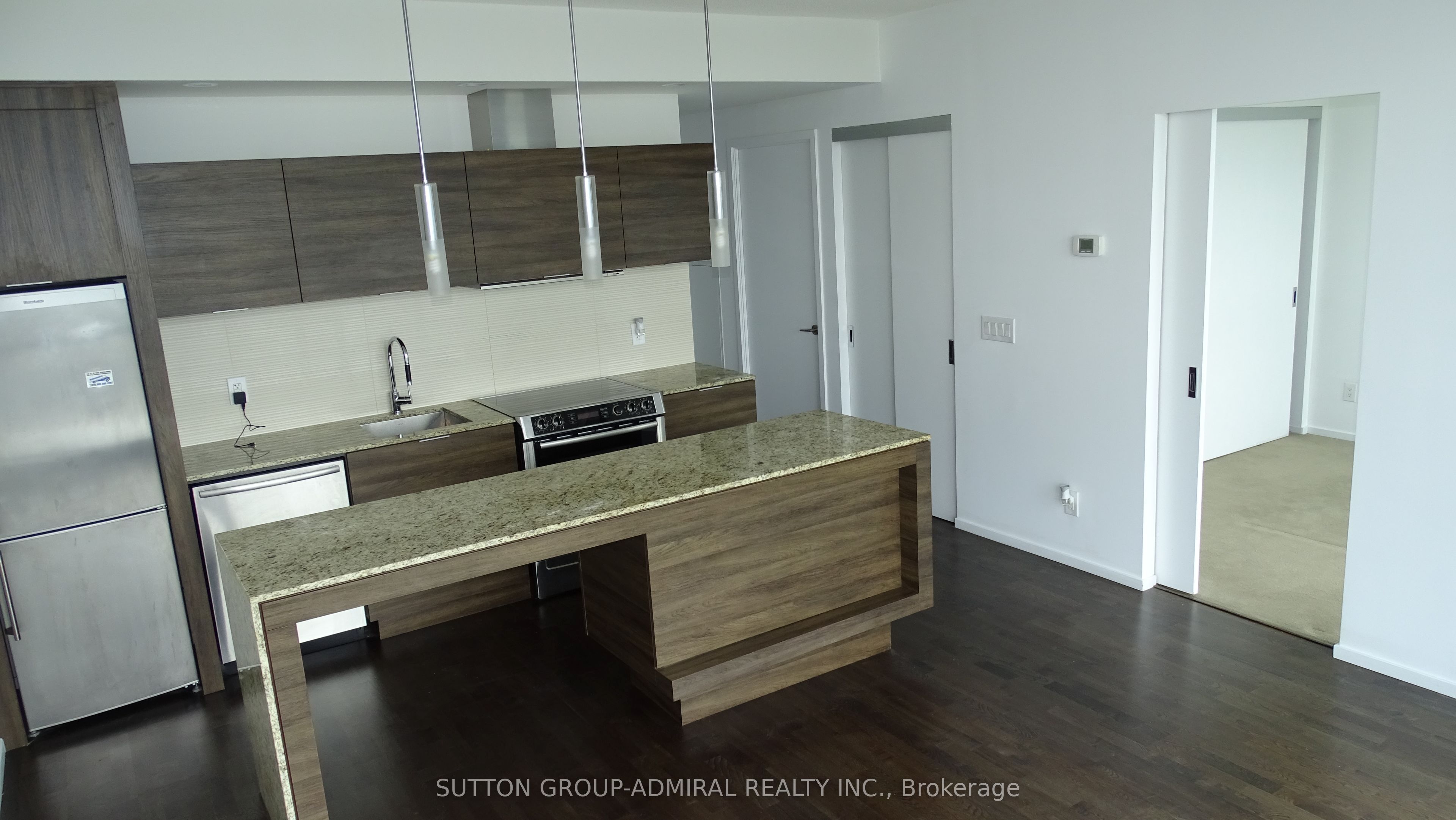 8 Charlotte Street 2508, Toronto, ON M5V 0K4 photo 3