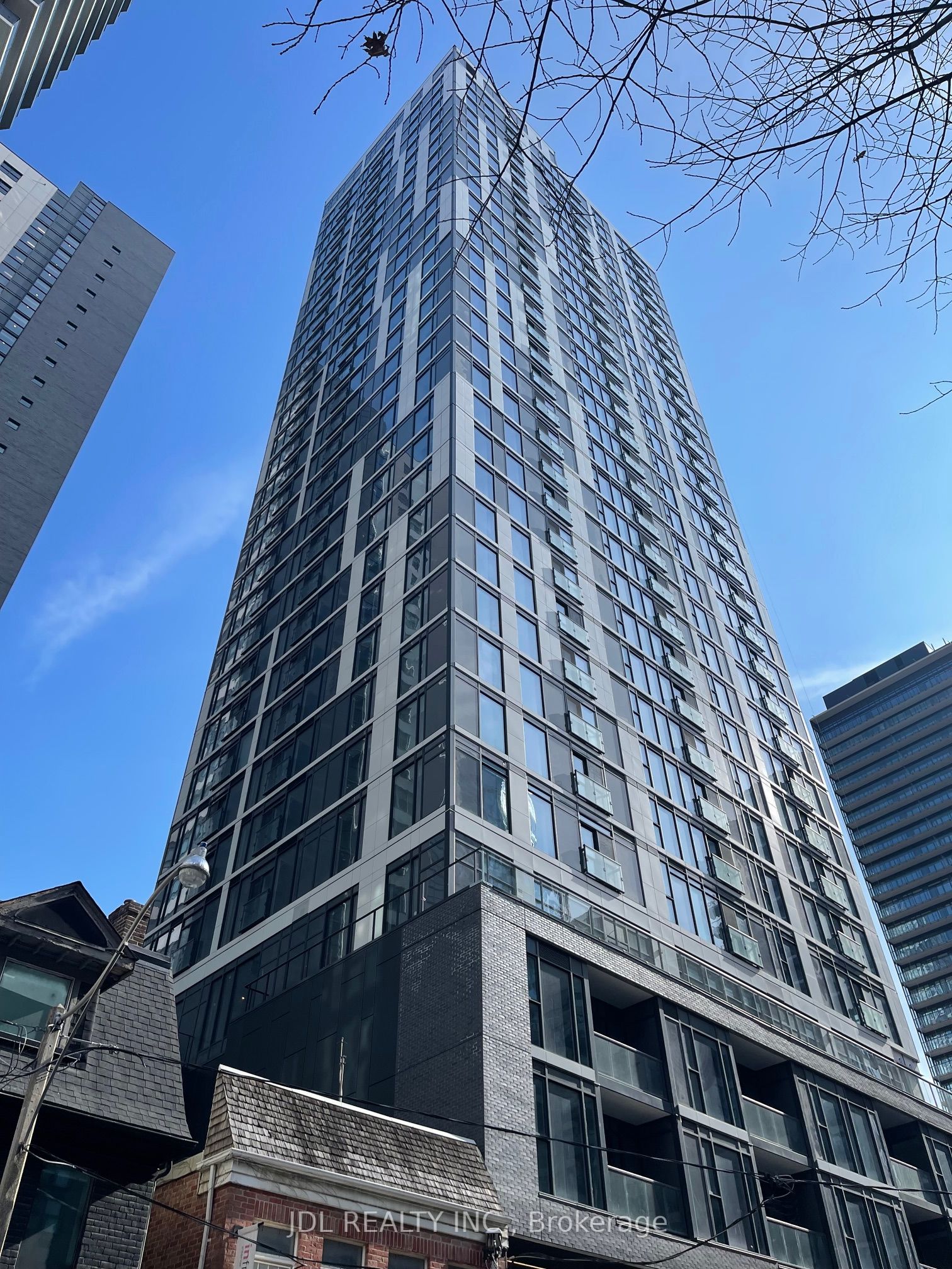 65 Mutual Street 1603, Toronto, ON M5B 0E5