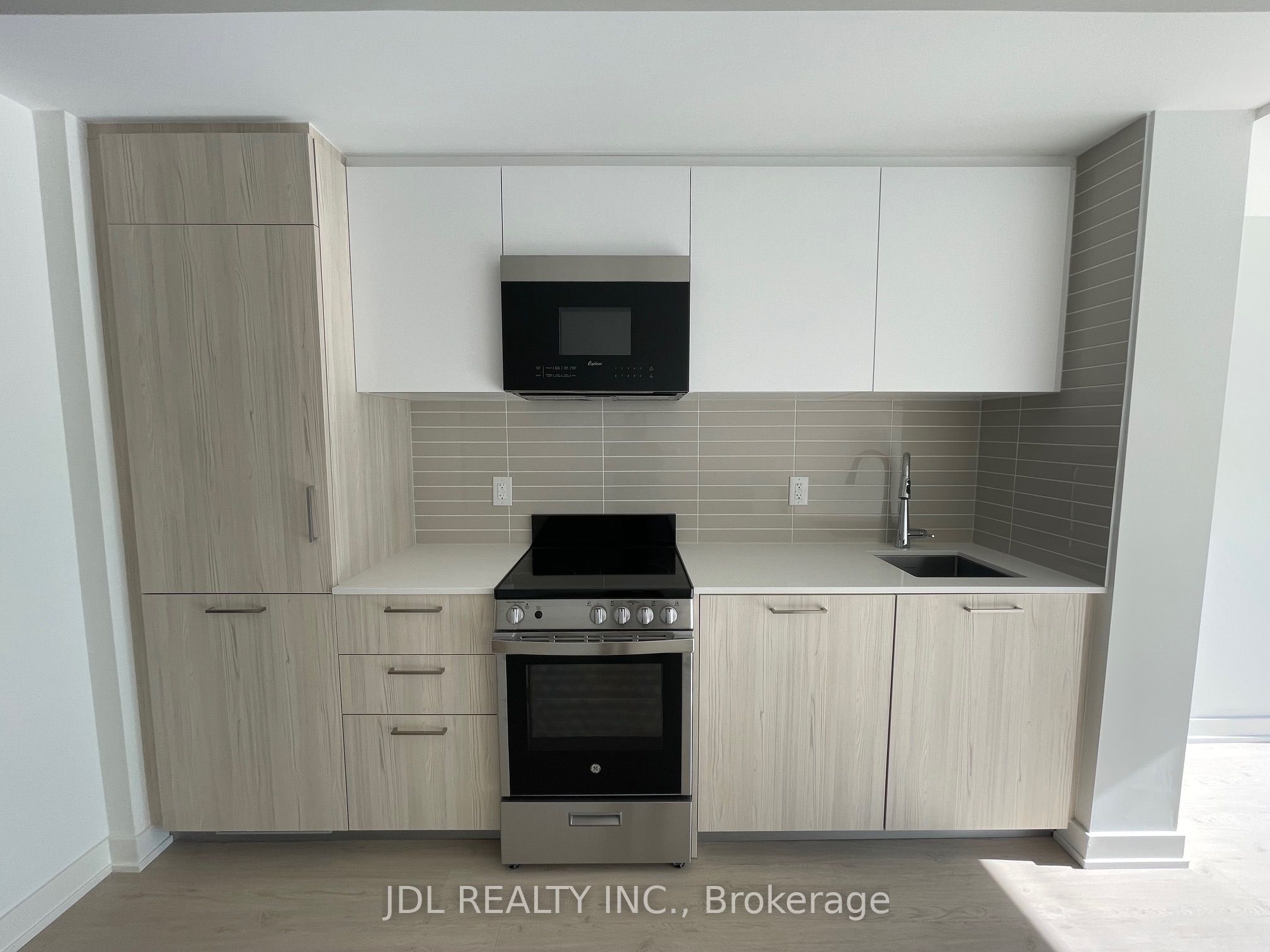 65 Mutual Street 1603, Toronto, ON M5B 0E5 photo 2