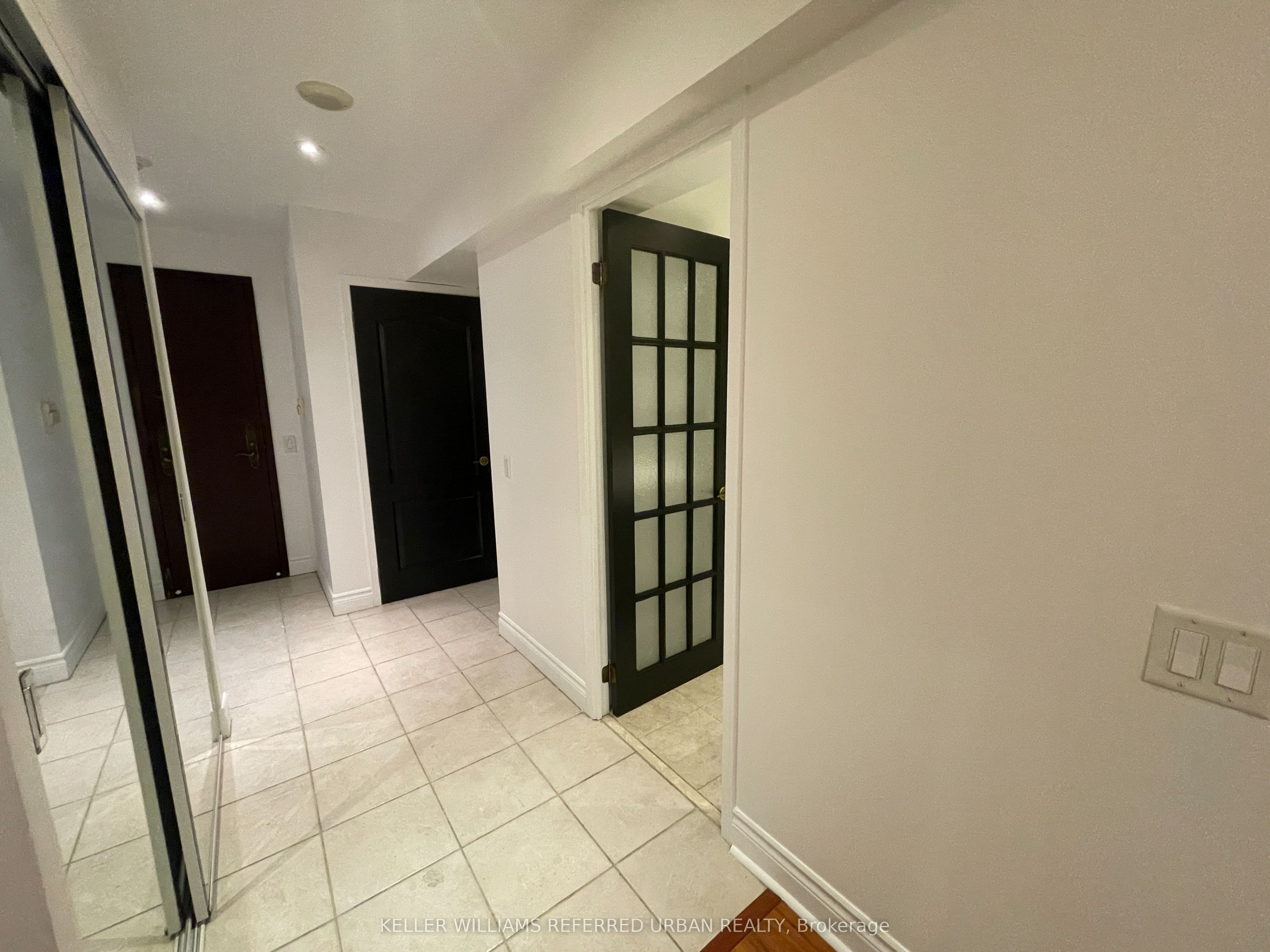 1 Clairtrell Road 205, Toronto, ON M2N 7H5 photo 3