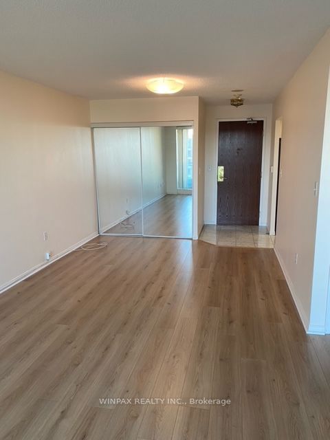 1 Pemberton Avenue 1106, Toronto, ON M2M 4L9 photo 5