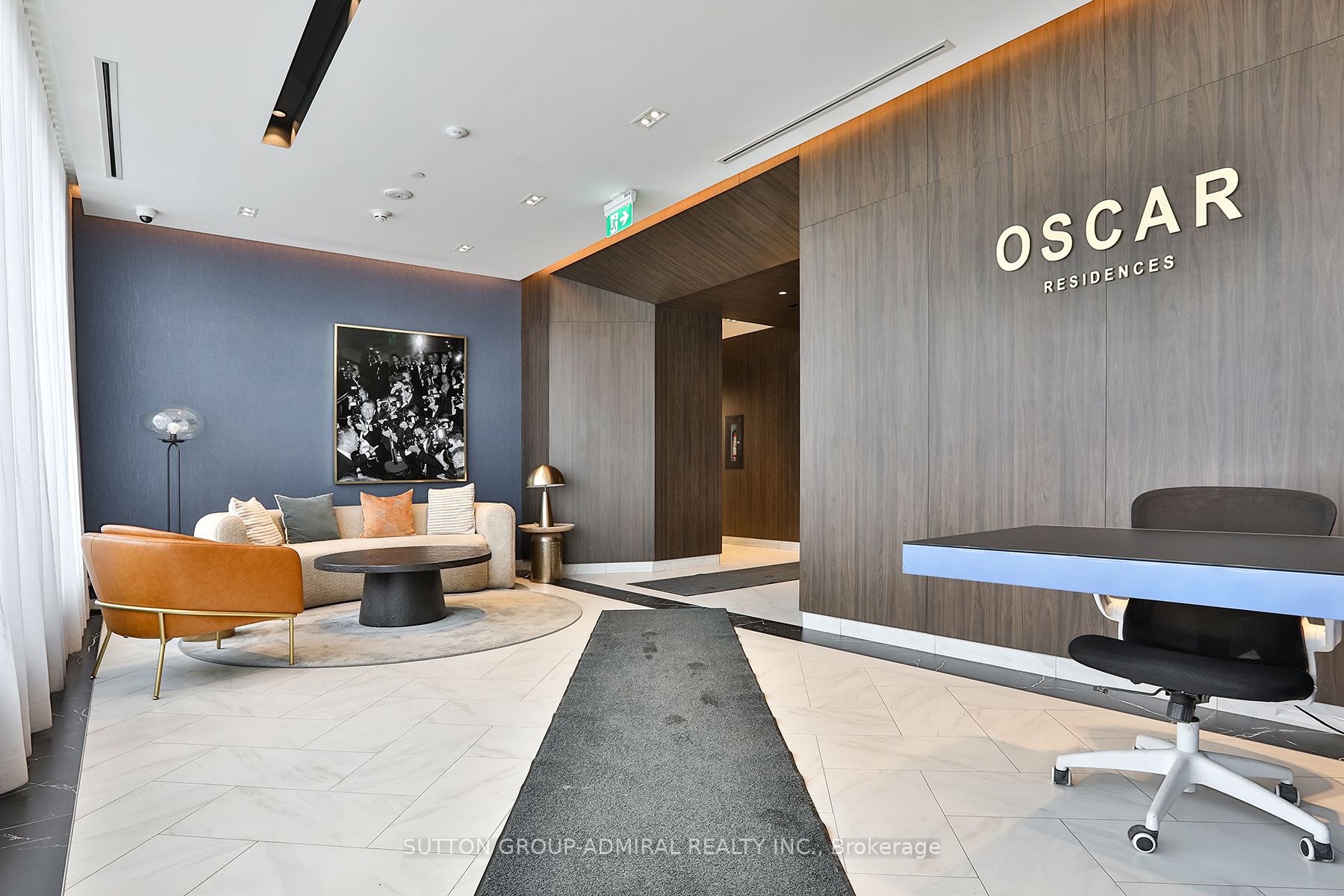 500 Dupont Street 608, Toronto, ON M6G 1Y7 photo 3