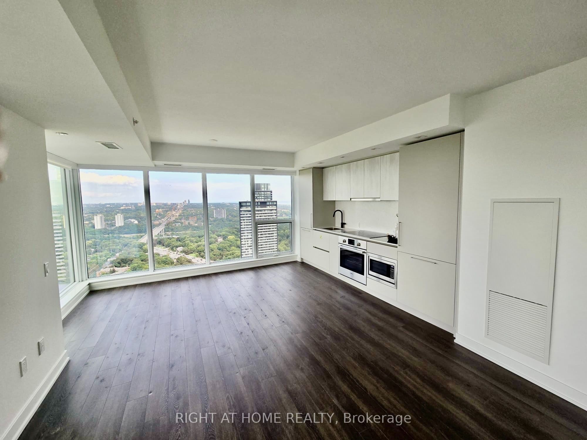 609 Sherbourne Street 4207, Toronto, ON M4X 0A4 photo 3