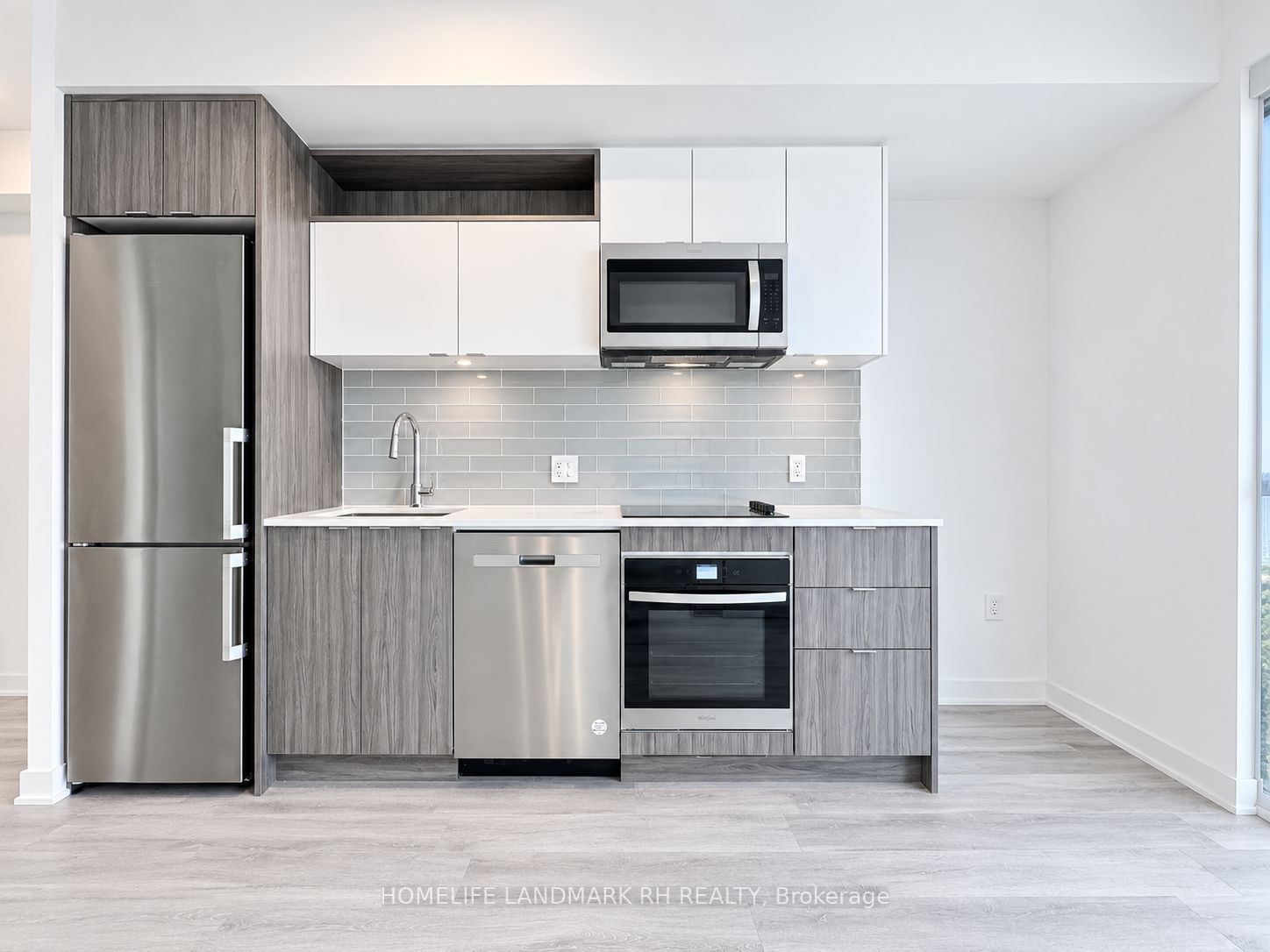 100 Dalhousie Street 4805, Toronto, ON M5B 0C7 photo 3