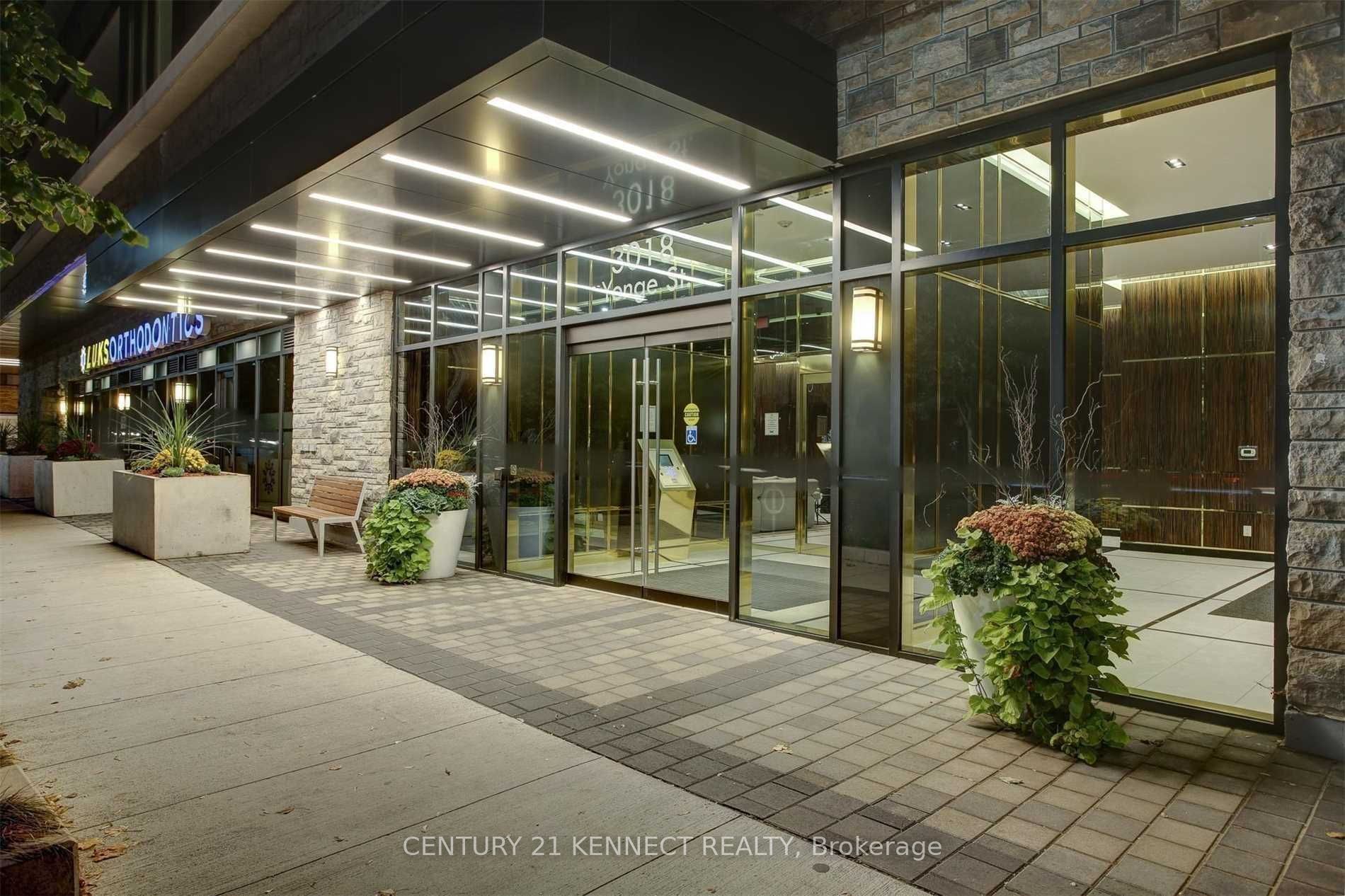 3018 Yonge Street 711, Toronto, ON M4N 2K4 photo 2