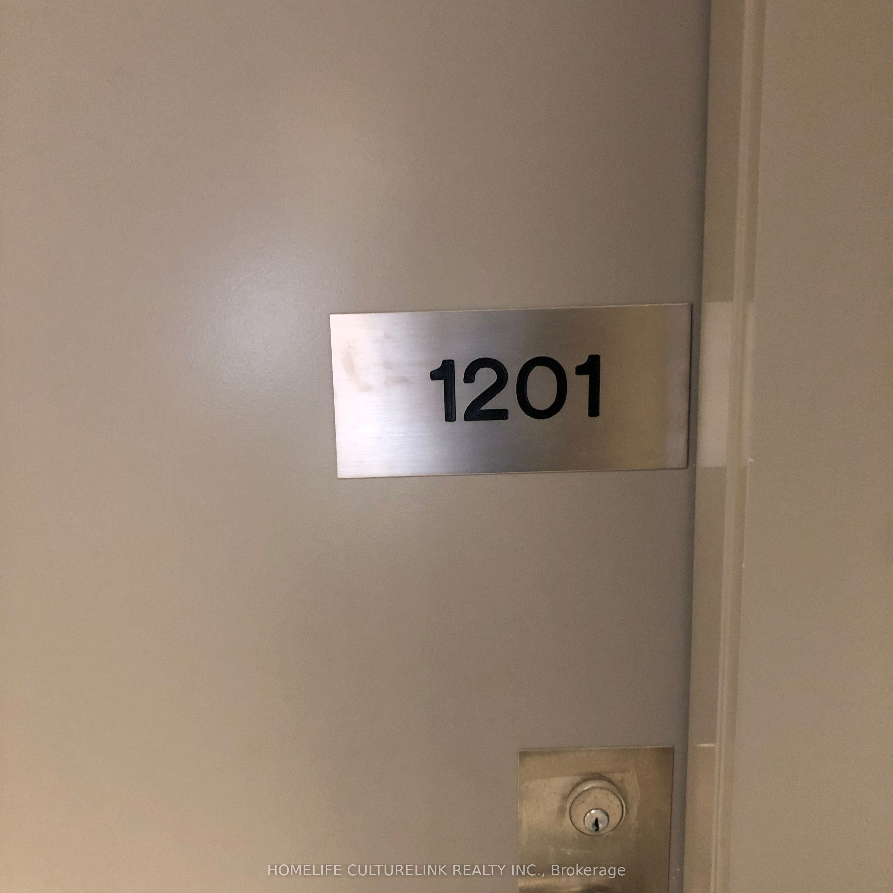 19 Western Battery Road 1201, Toronto, ON M6K 0E3 photo 2