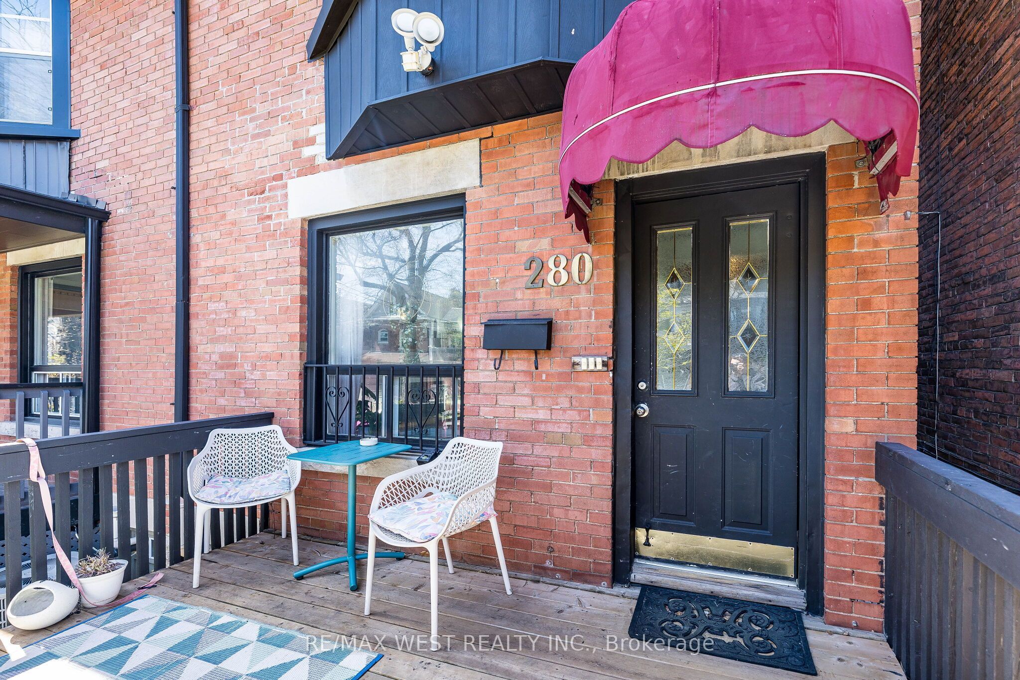 280 St Clarens Avenue 3, Toronto, ON M6H 3W3 photo 2