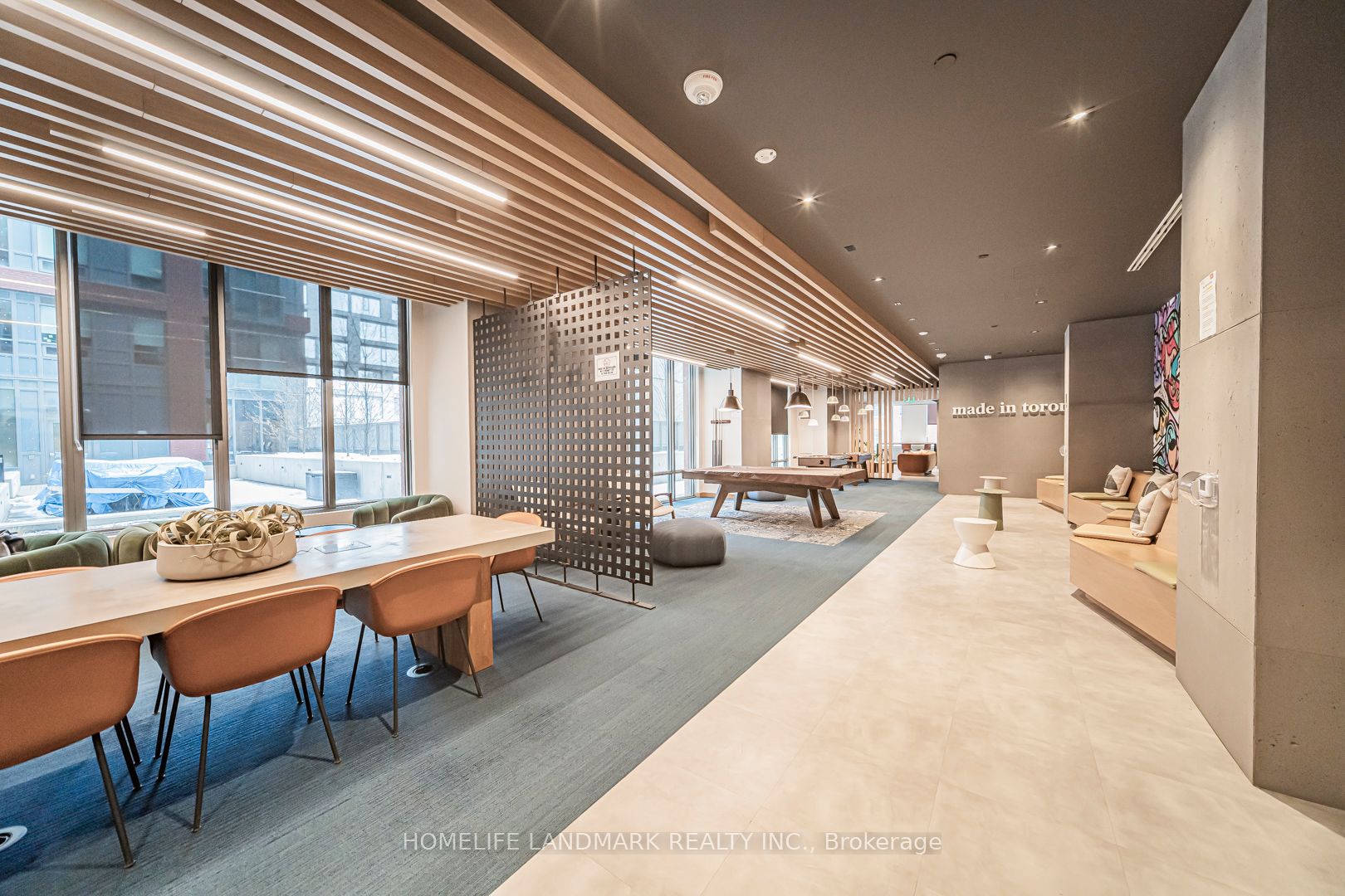 108 Peter Street 1703, Toronto, ON M5V 0W2 photo 5