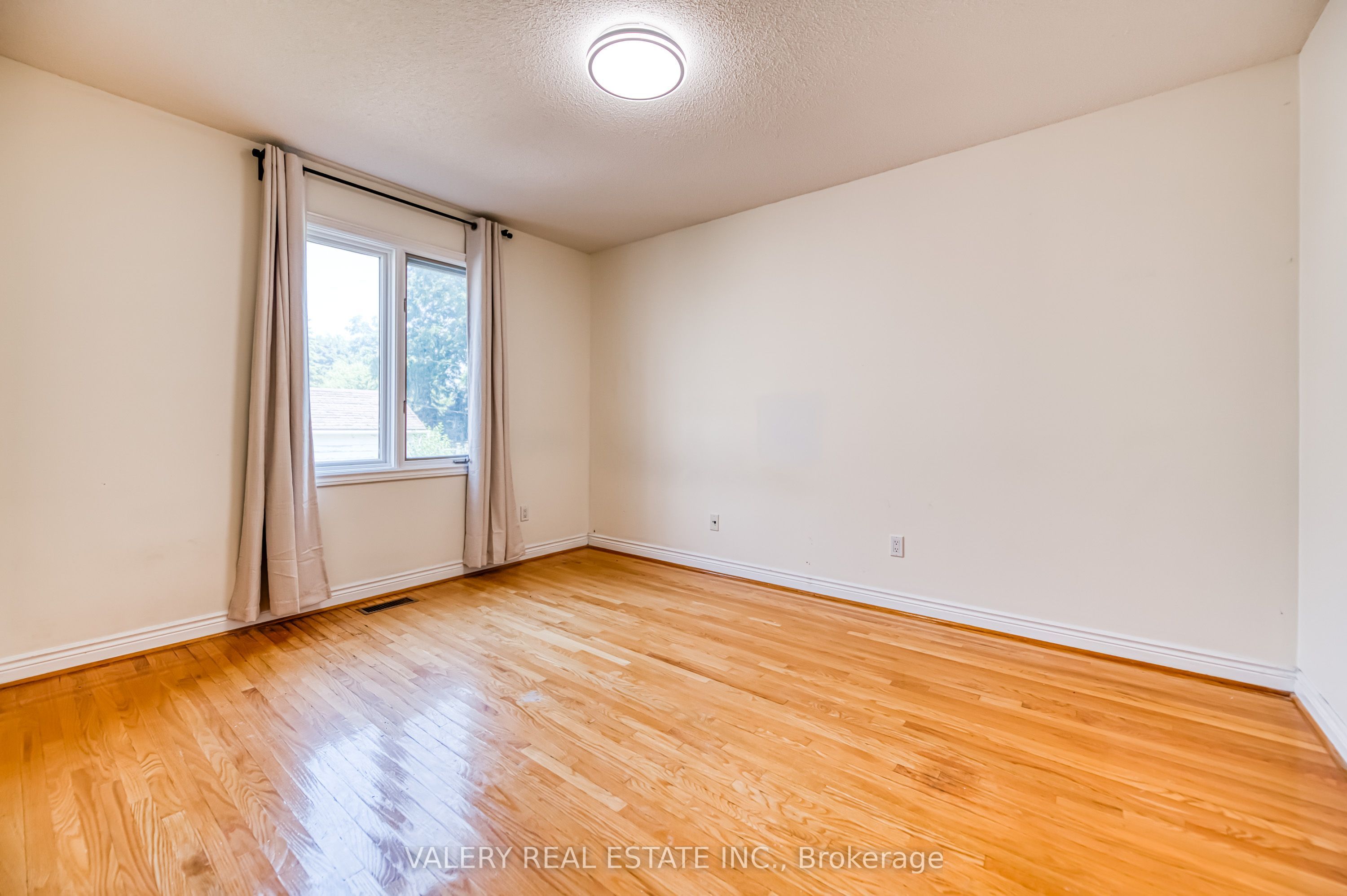 163 Holmes Avenue, Toronto, ON M2N 4M7 photo 4