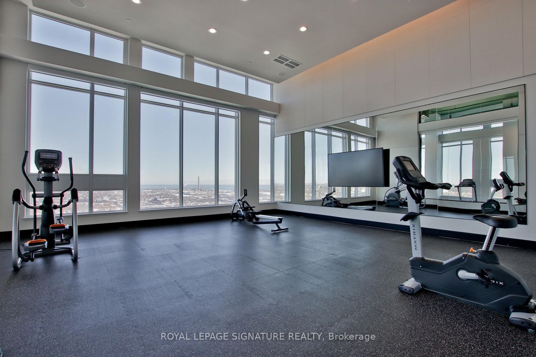 25 Nicholas Avenue 811, Toronto, ON M5A 0M9 photo 4