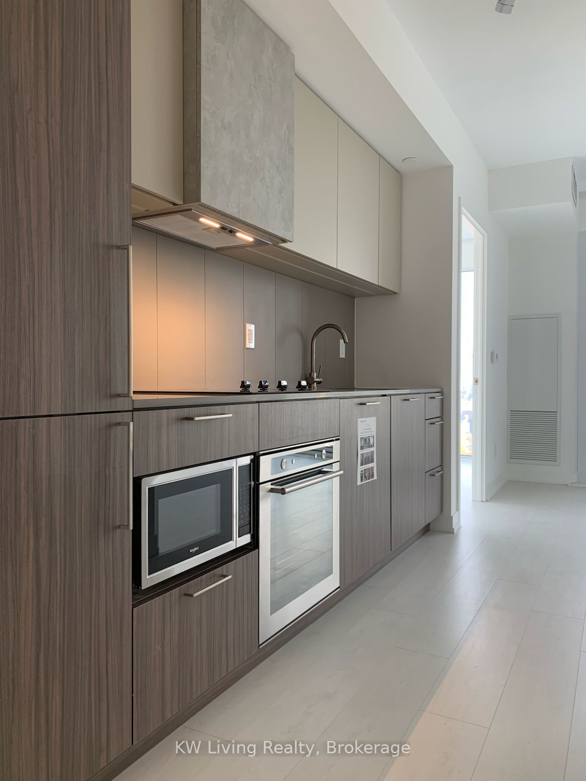 19 Western Battery Road 3119, Toronto, ON M6K 0E3 photo 3