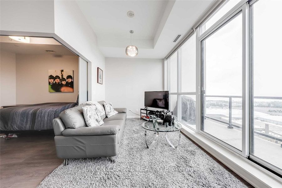 51 East Liberty Street PH10, Toronto, ON M6K 3P8 photo 3