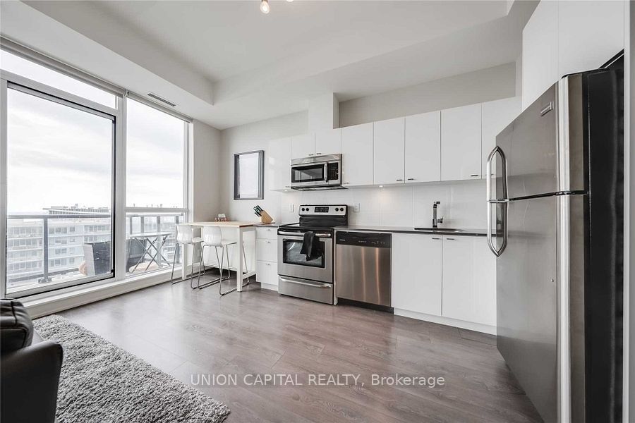 51 East Liberty Street PH10, Toronto, ON M6K 3P8 photo 4
