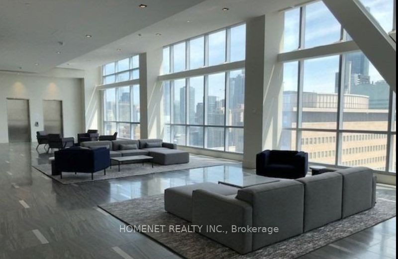 488 University Avenue 5101, Toronto, ON M5G 0C1 photo 4