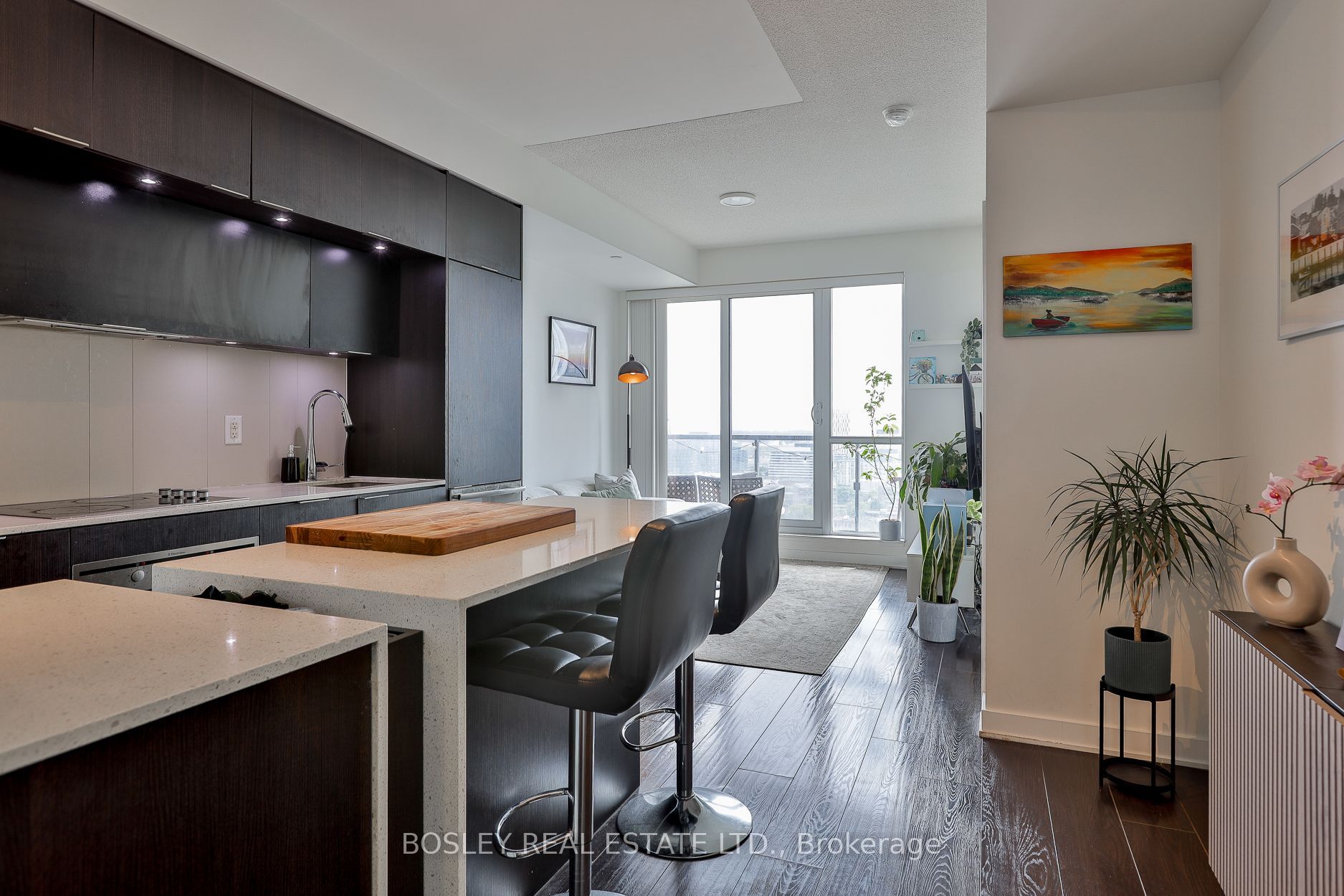 170 Sumach Street 2104, Toronto, ON M5A 0C3 photo 4