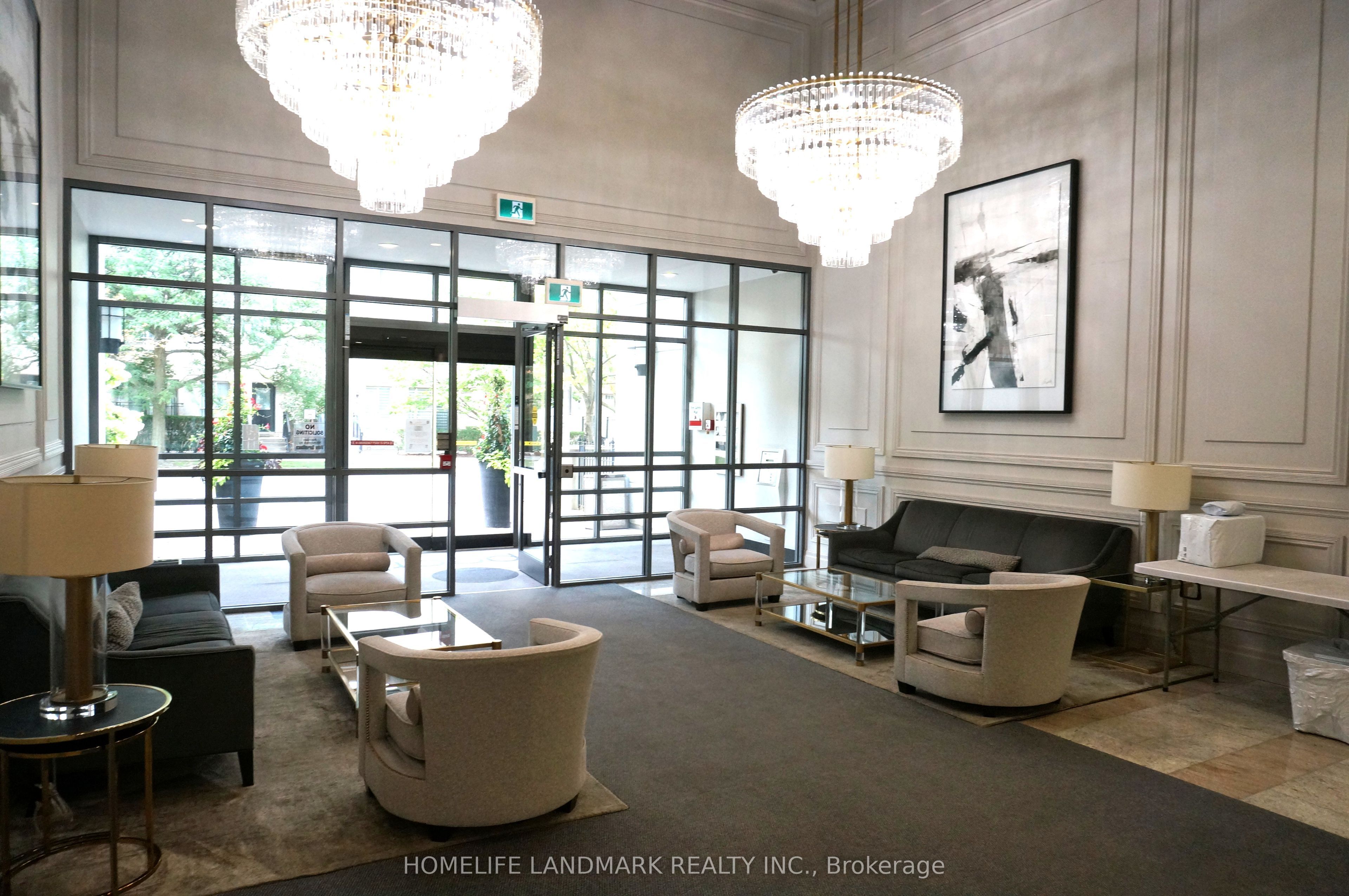 35 Hollywood Avenue, Toronto, ON M2N 0A9 photo 3