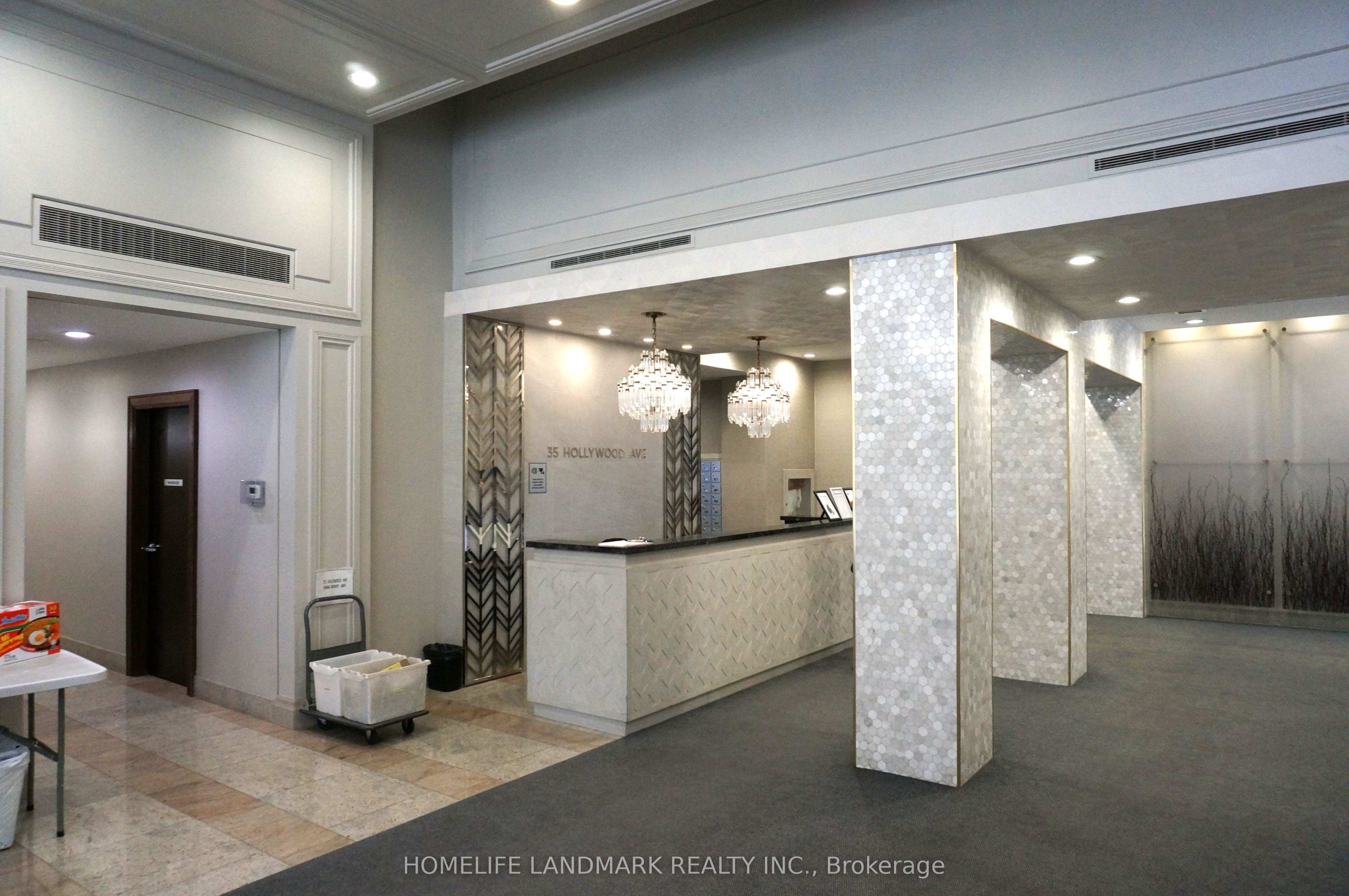 35 Hollywood Avenue, Toronto, ON M2N 0A9 photo 4