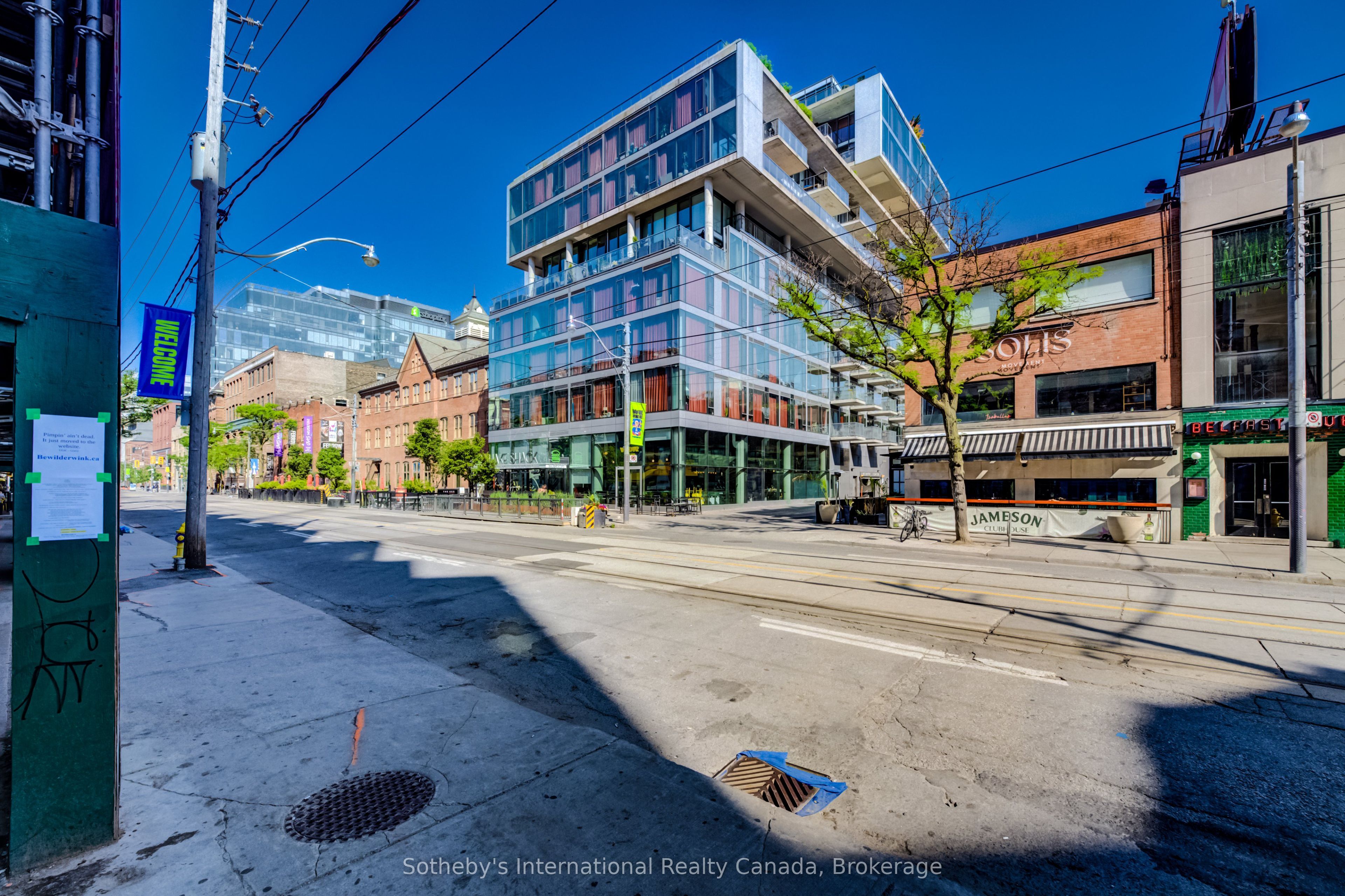 560 King Street W 708, Toronto, ON M5V 1M3 photo 5