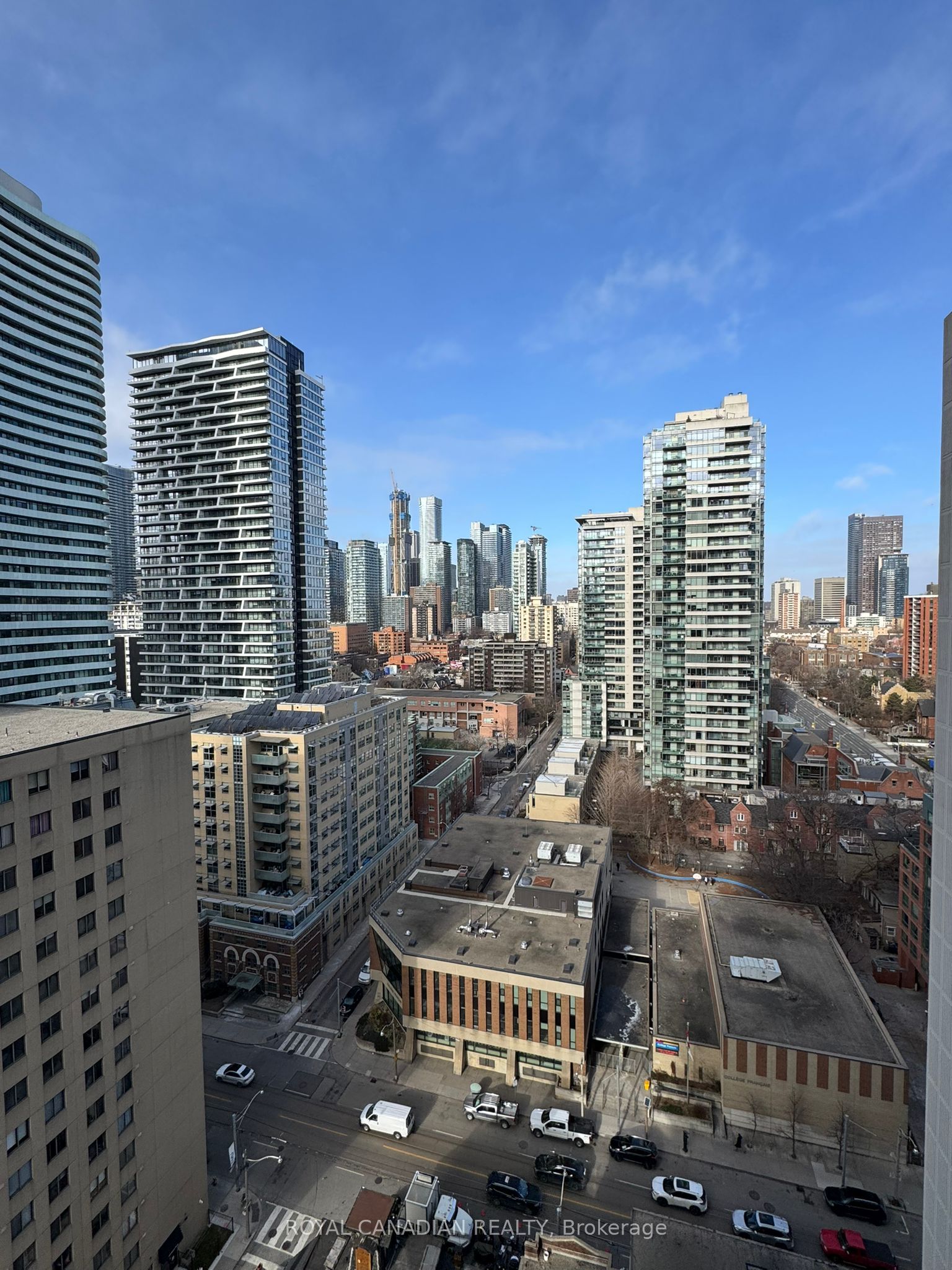 308 Jarvis Street 1806, Toronto, ON M5B 0E3 photo 2