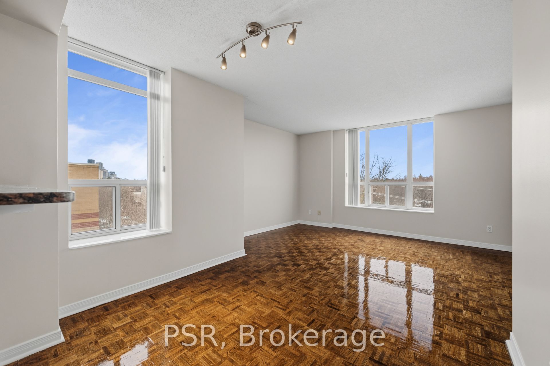 515 Rosewell Avenue 302, Toronto, ON M4R 2J3 photo 2