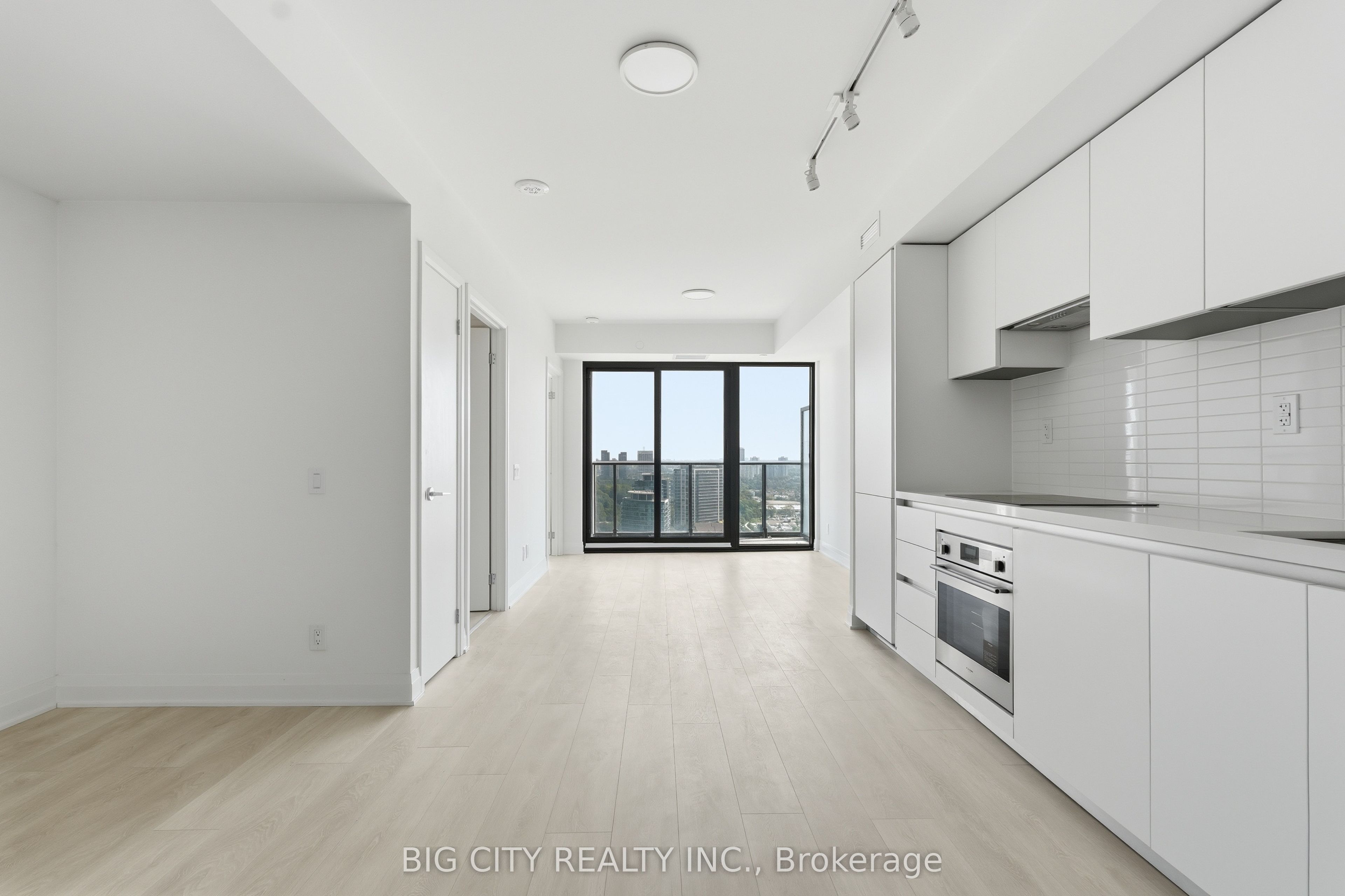 25 Frederick Todd Way 2208, Toronto, ON M4G 0C6 photo 3