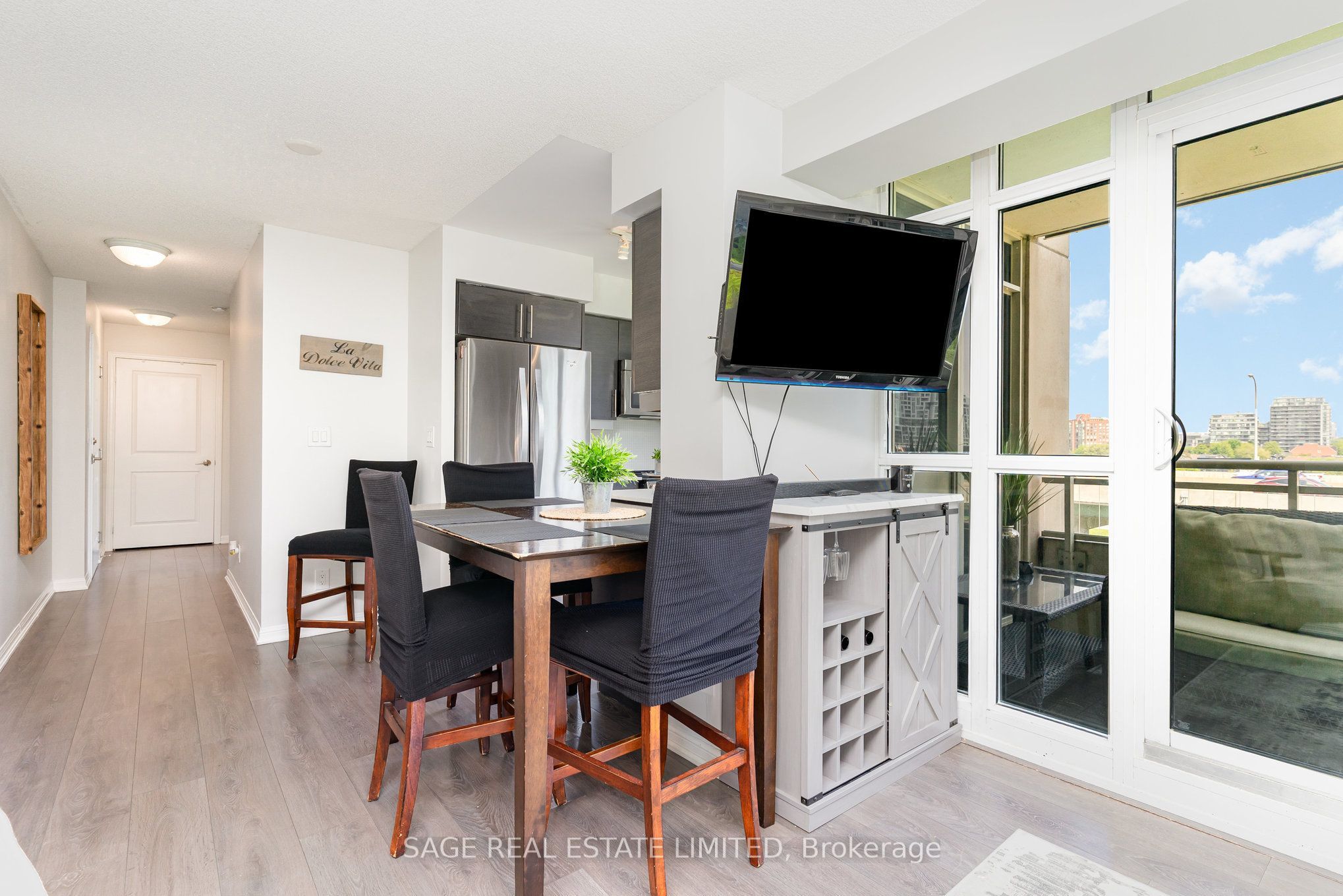 35 Bastion Street 1019, Toronto, ON M5V 0C2 photo 4
