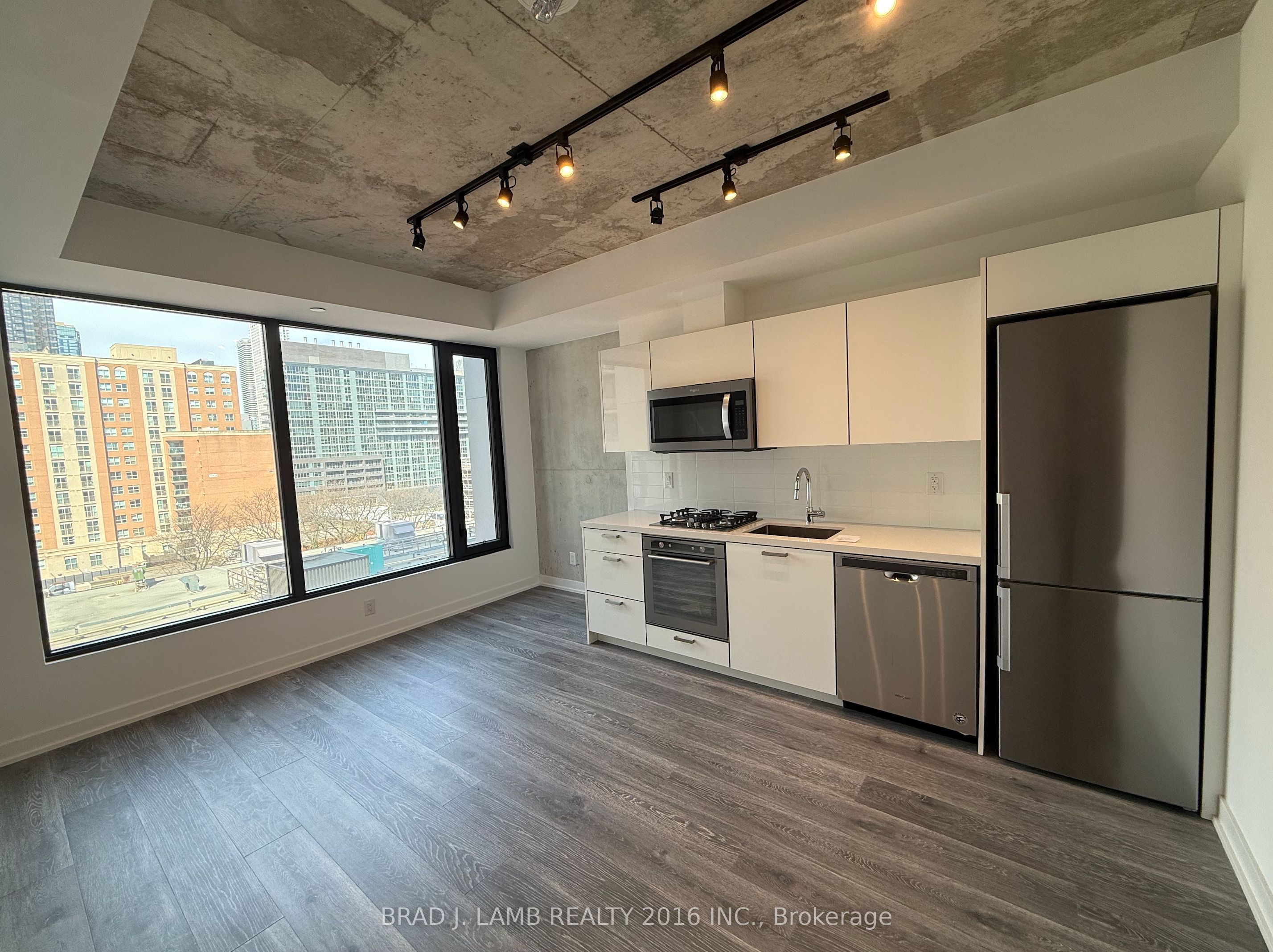 55 Ontario Street 617, Toronto, ON M5A 0T8 photo 4