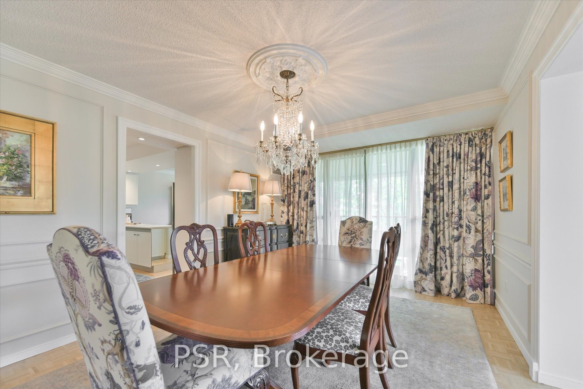 19 Lower Village Gate 602, Toronto, ON M5P 3L9 photo 4