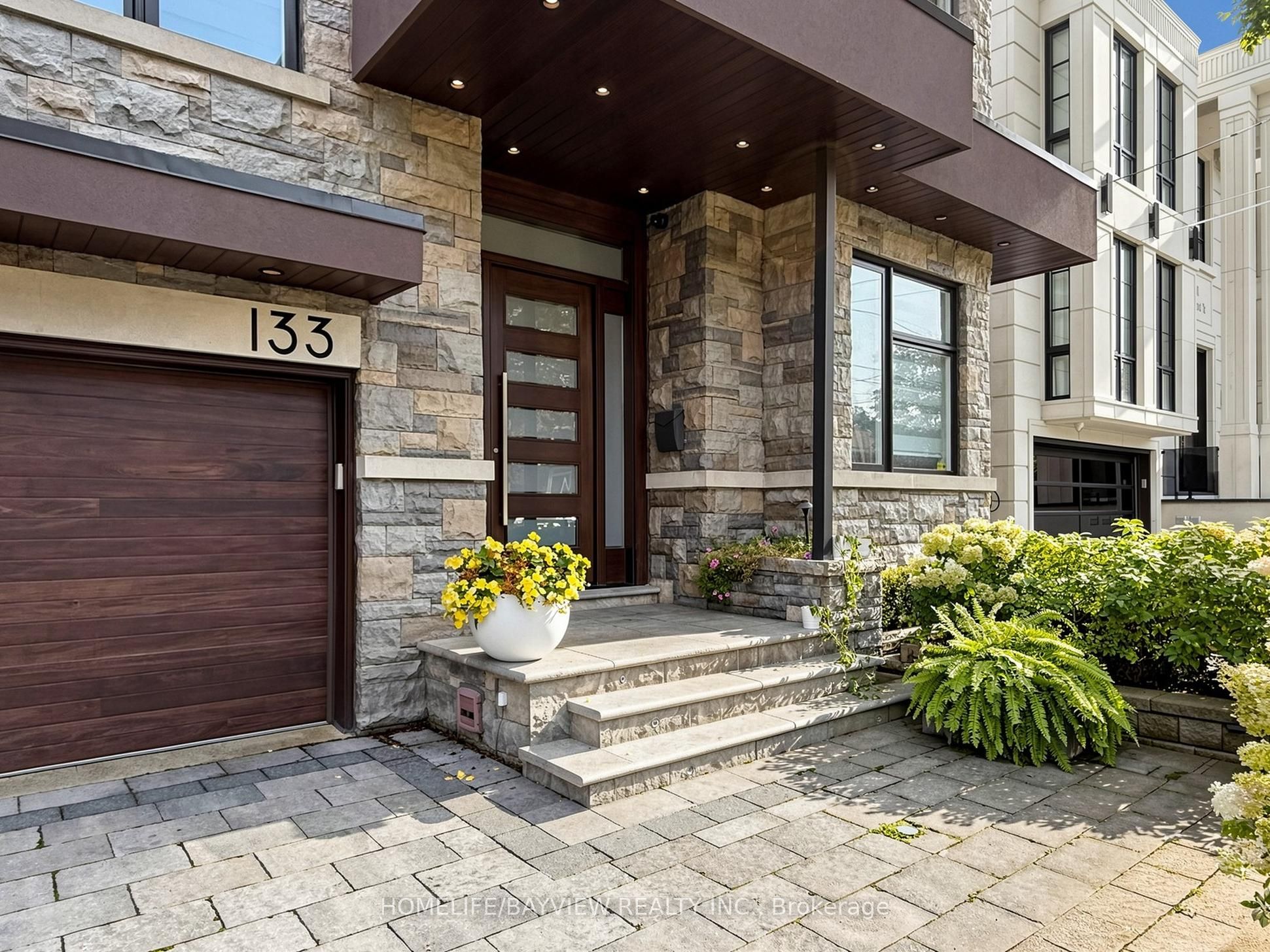 133 Northwood Drive, Toronto, ON M2M 2K2 photo 3