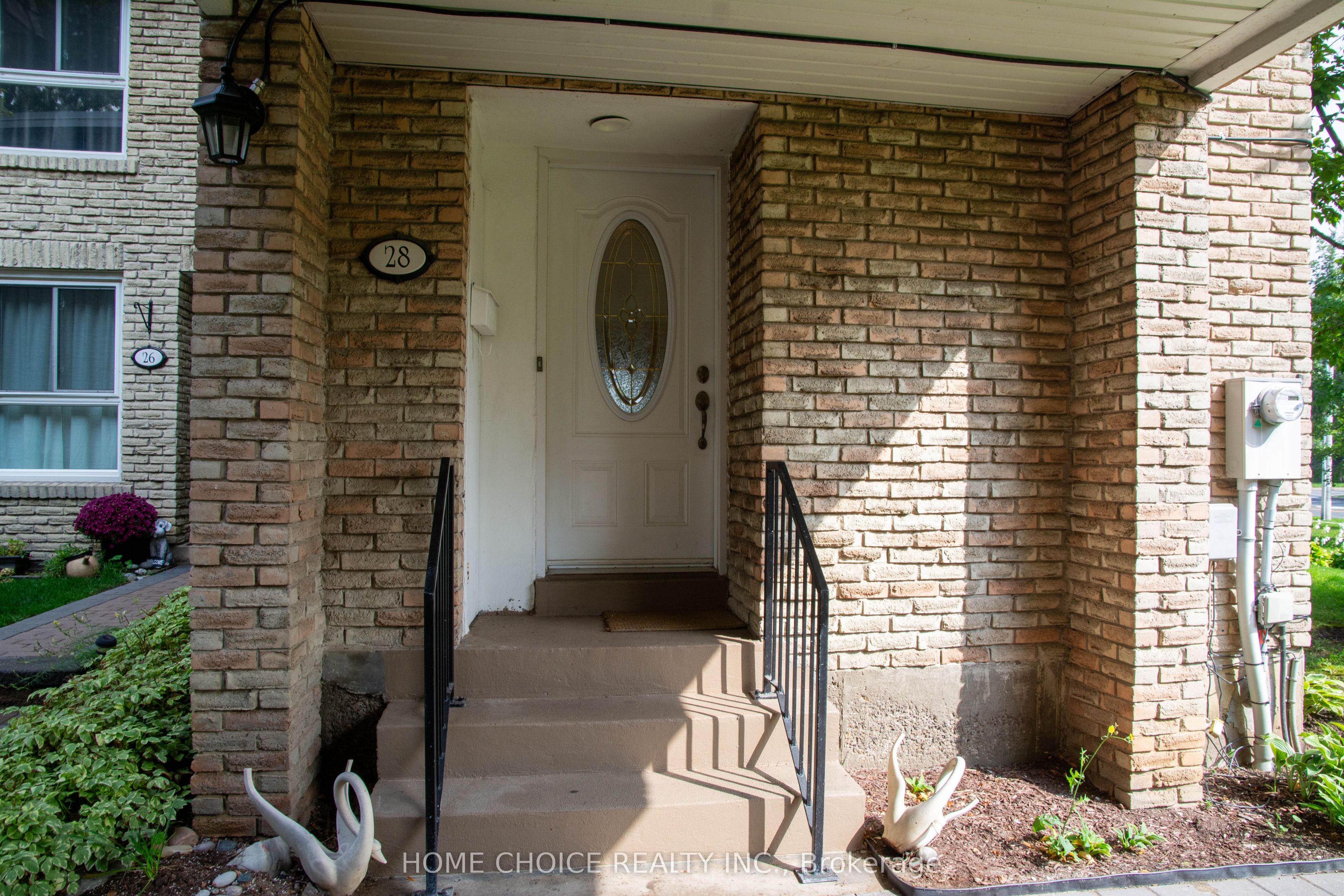 28 Tangle Briarway, Toronto, ON M2J 2M4 photo 2