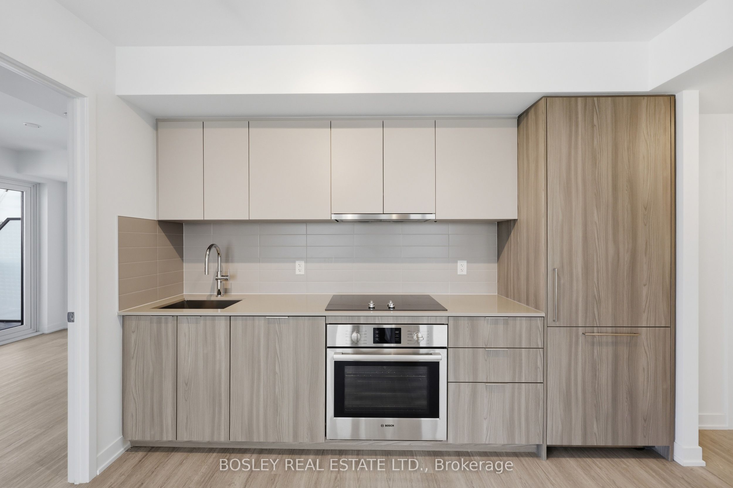 15 David Salomon Drive 2302, Toronto, ON M3C 0T2 photo 4
