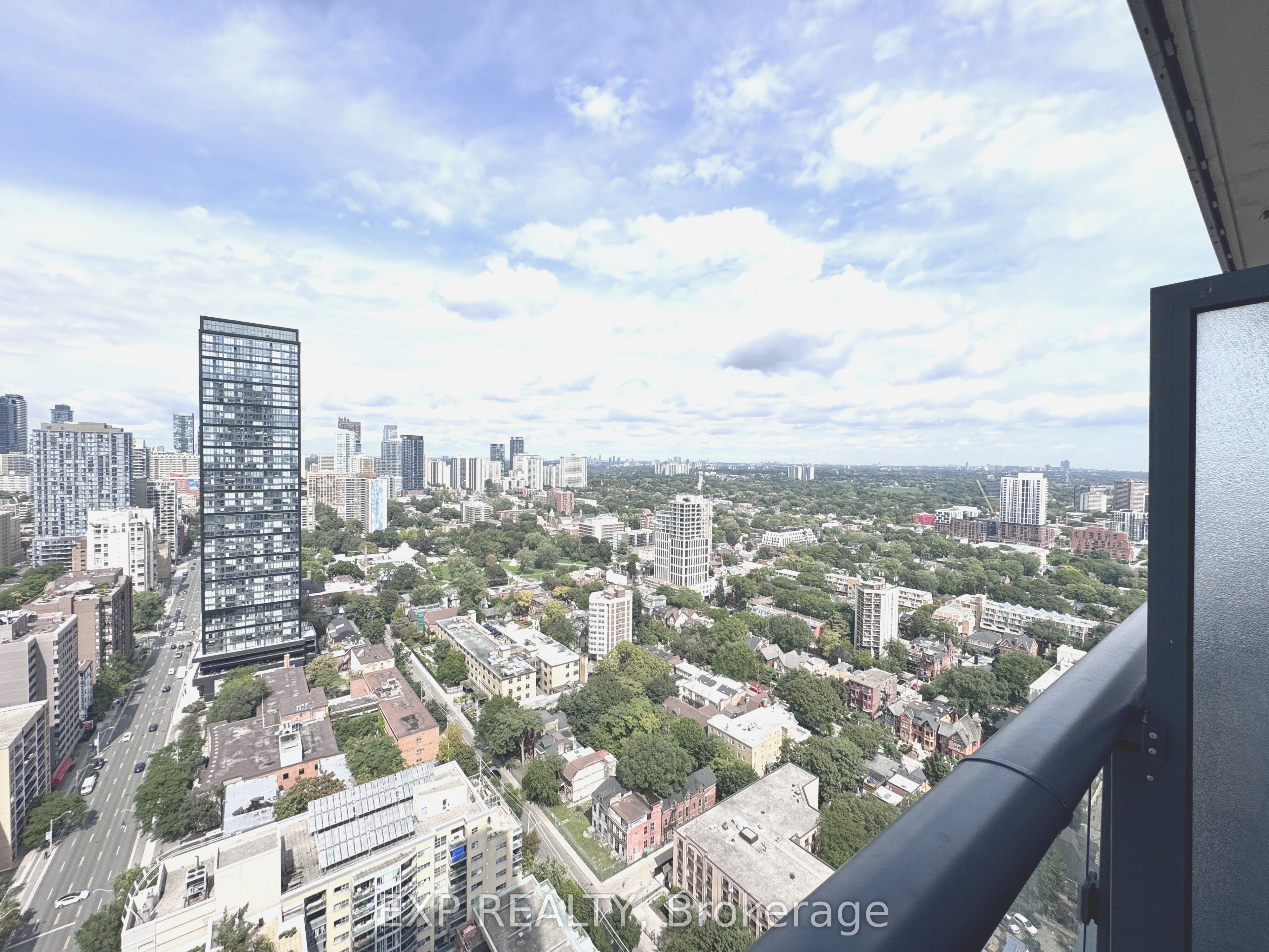 251 Jarvis Street 12, Toronto, ON M5B 0C3 photo 2