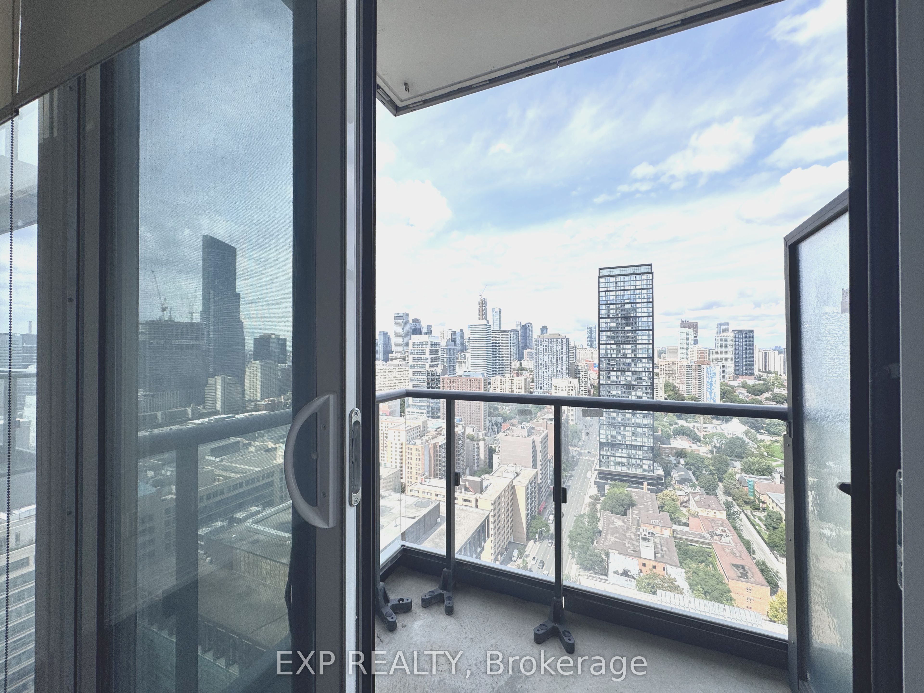 251 Jarvis Street 12, Toronto, ON M5B 0C3 photo 4