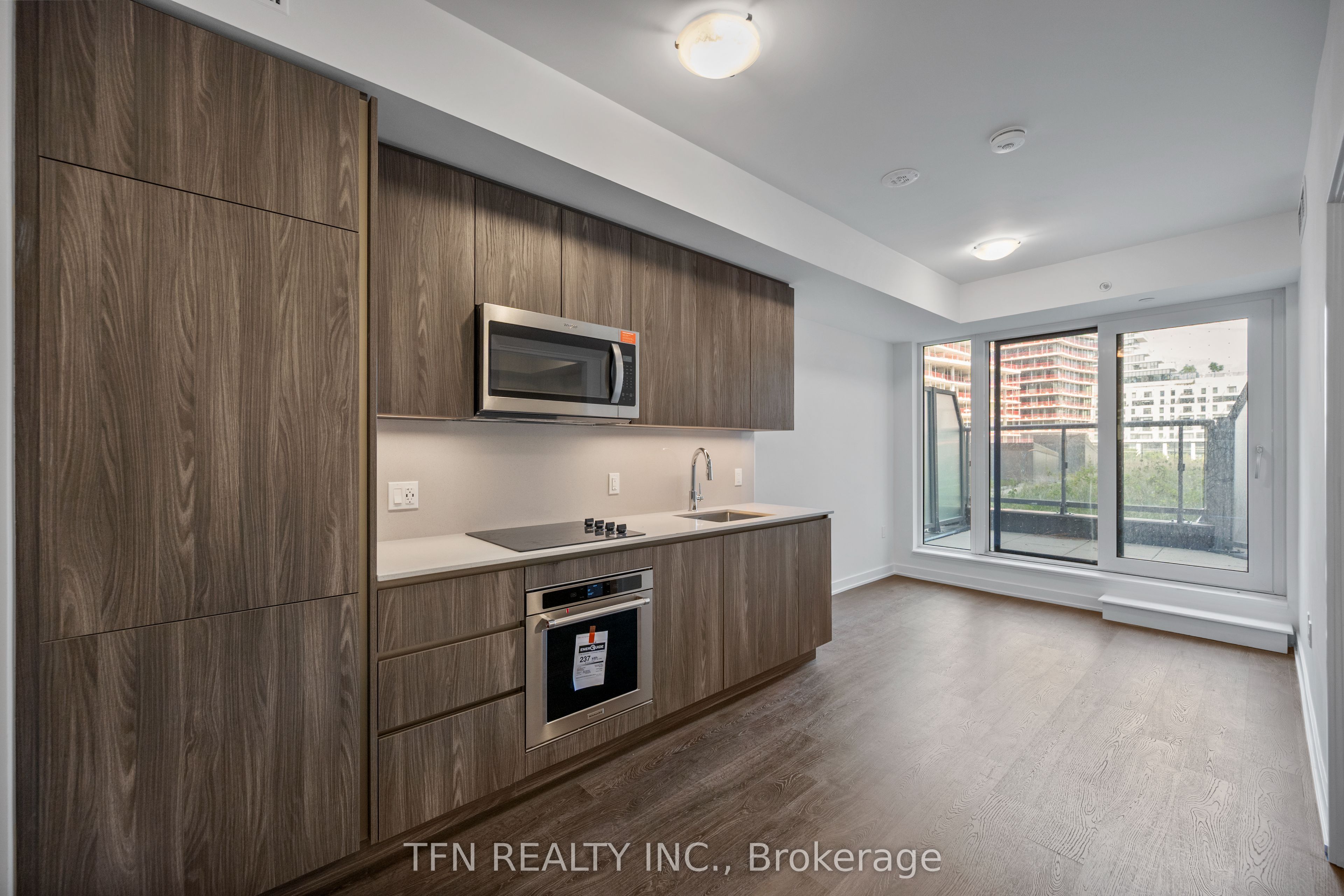 15 Richardson Street 314, Toronto, ON M5A 0Y5