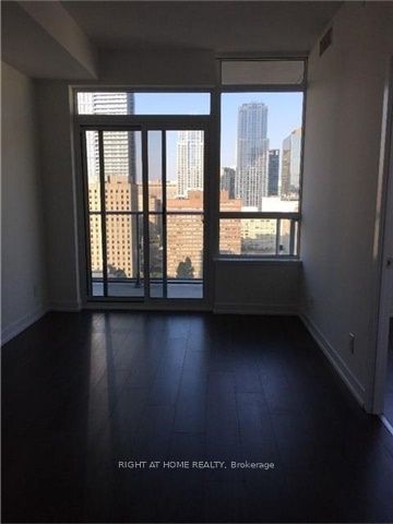 365 Church Street 2302, Toronto, ON M5B 1Z9 photo 5