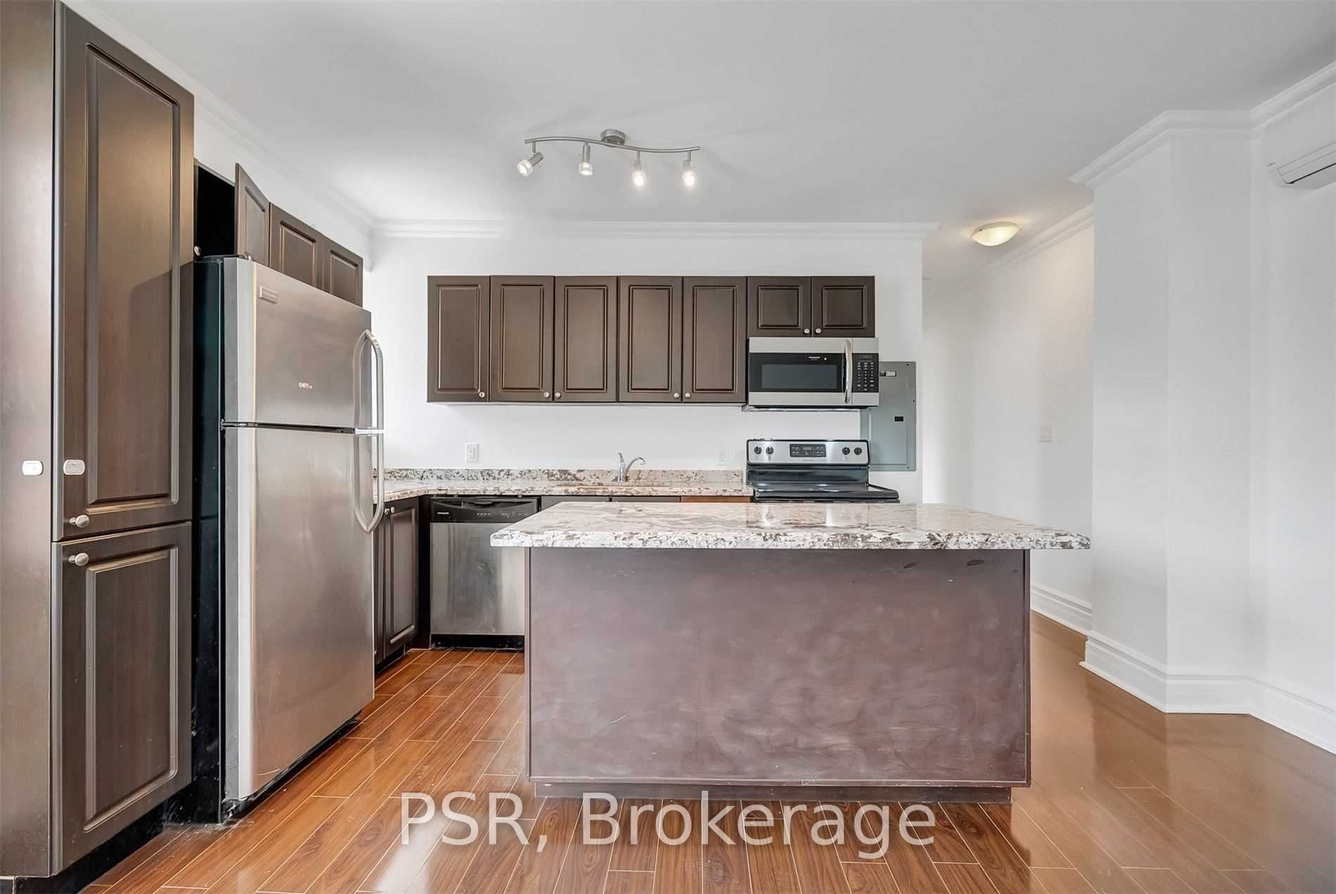 2 Craighurst Avenue 1, Toronto, ON M4R 1J8 photo 3