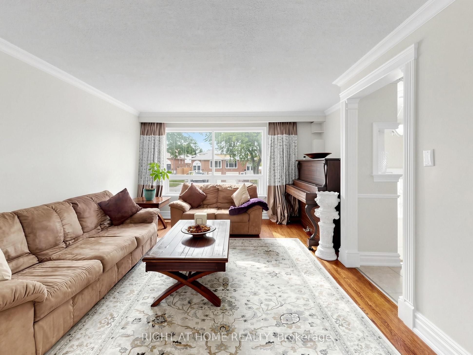 67 Ladner Drive, Toronto, ON M2J 3Z9 photo 4