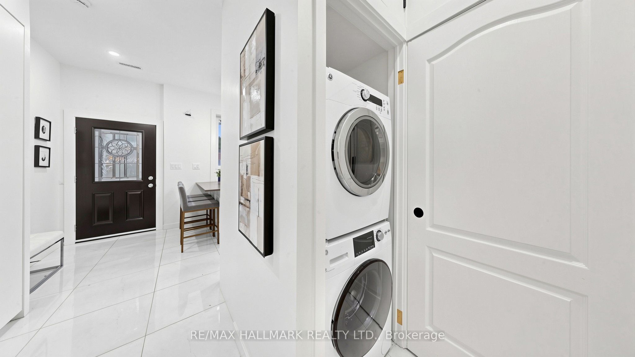 31 1/2 Granby Street, Toronto, ON M5B 1H8 photo 5