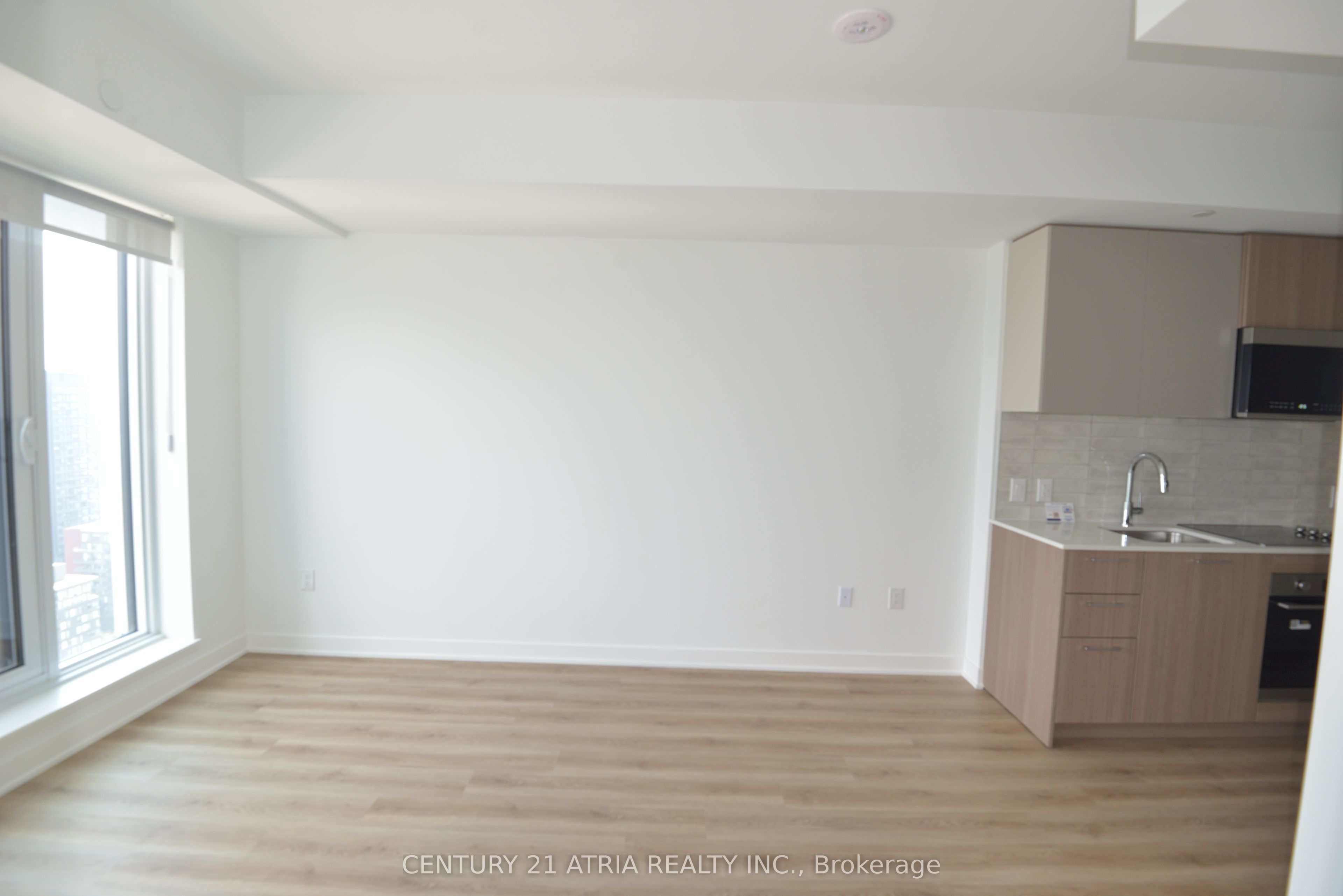 10 Oak Street 2301, Toronto, ON M5A 0Z1 photo 5