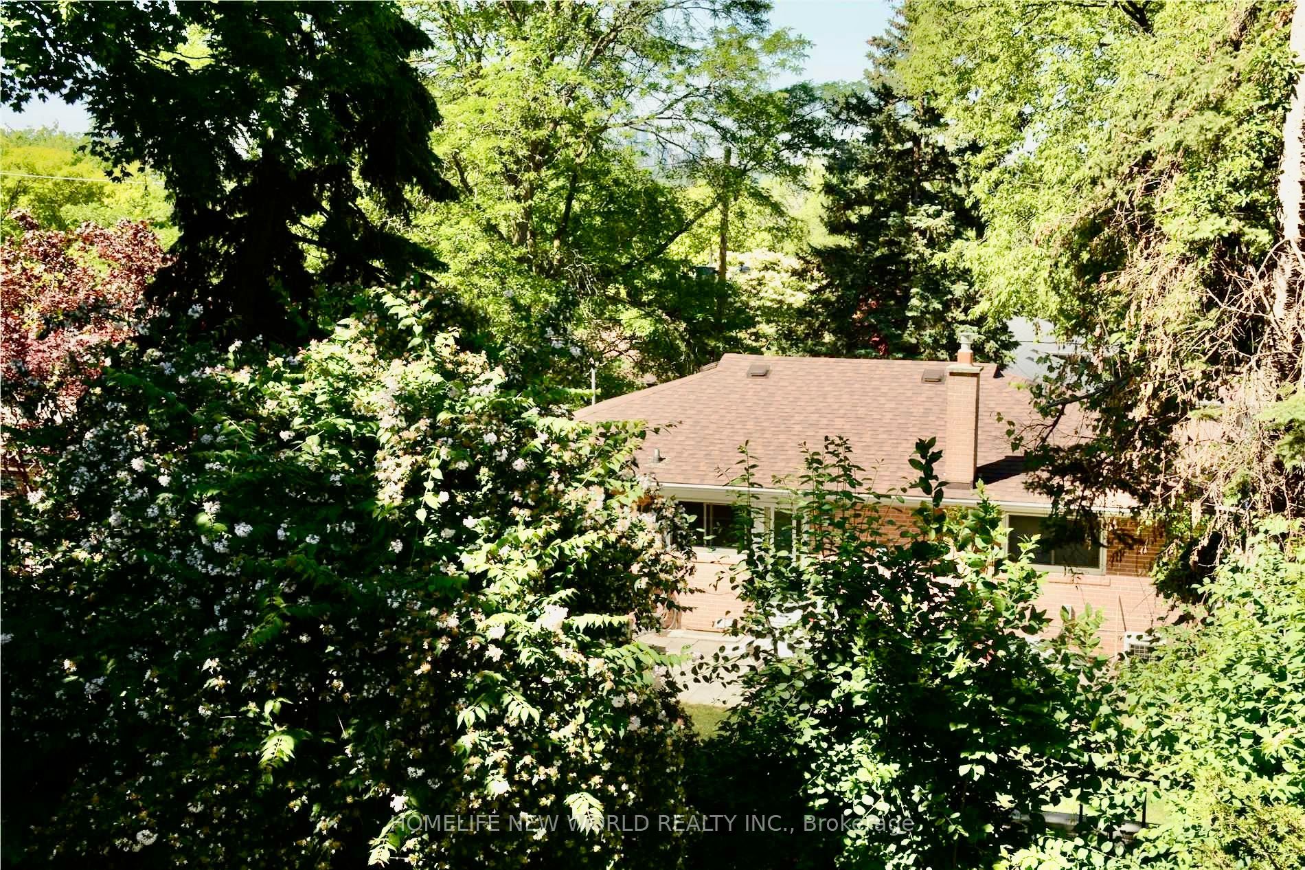 40 Brahms Avenue, Toronto, ON M2H 1H4 photo 4