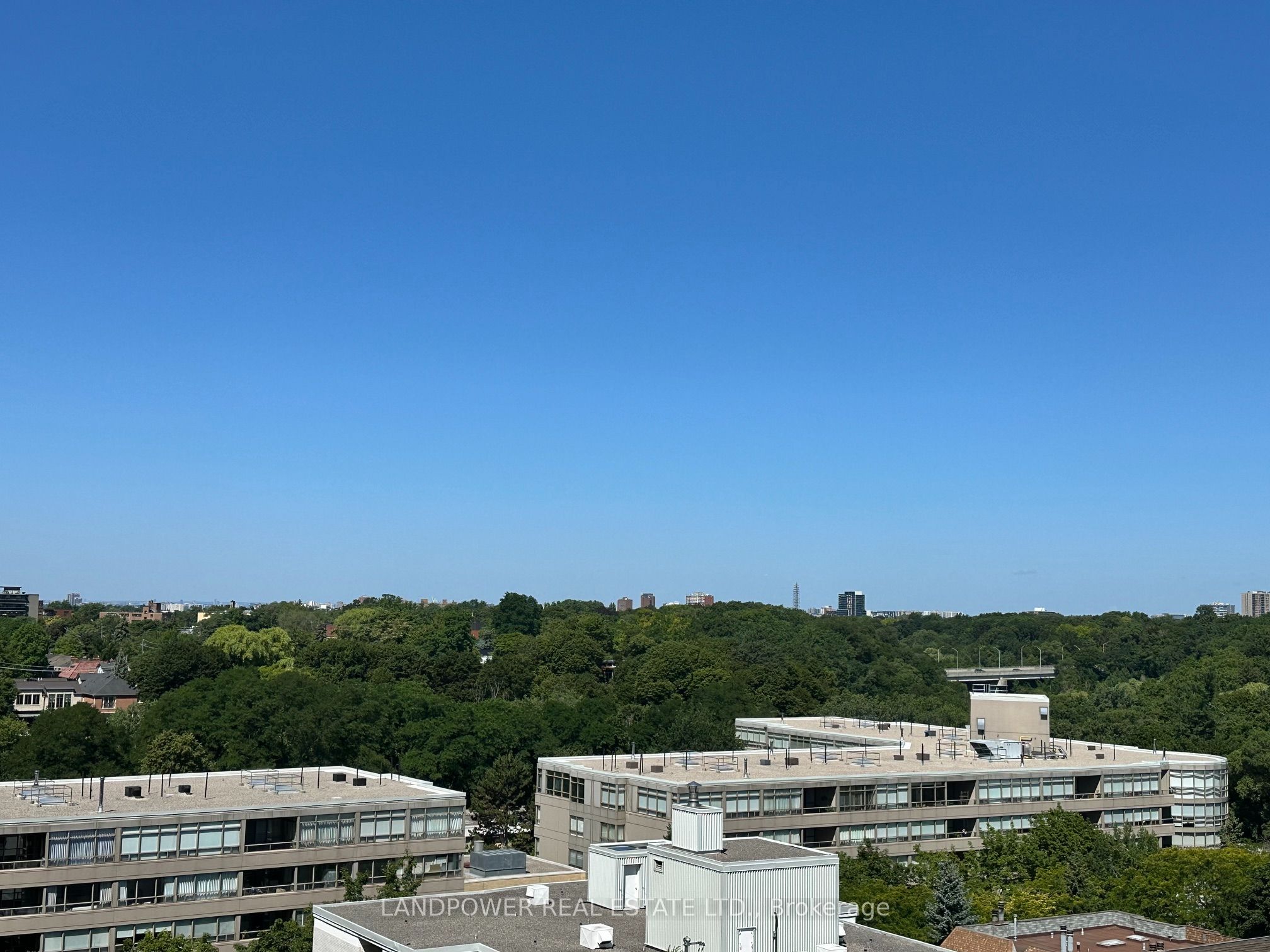 89 Montclair Avenue 1218, Toronto, ON M5P 0A9 photo 2