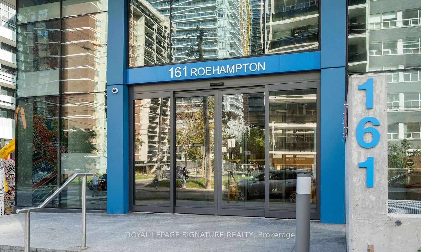 161 Roehampton Avenue 1712, Toronto, ON M4P 1P9 photo 2