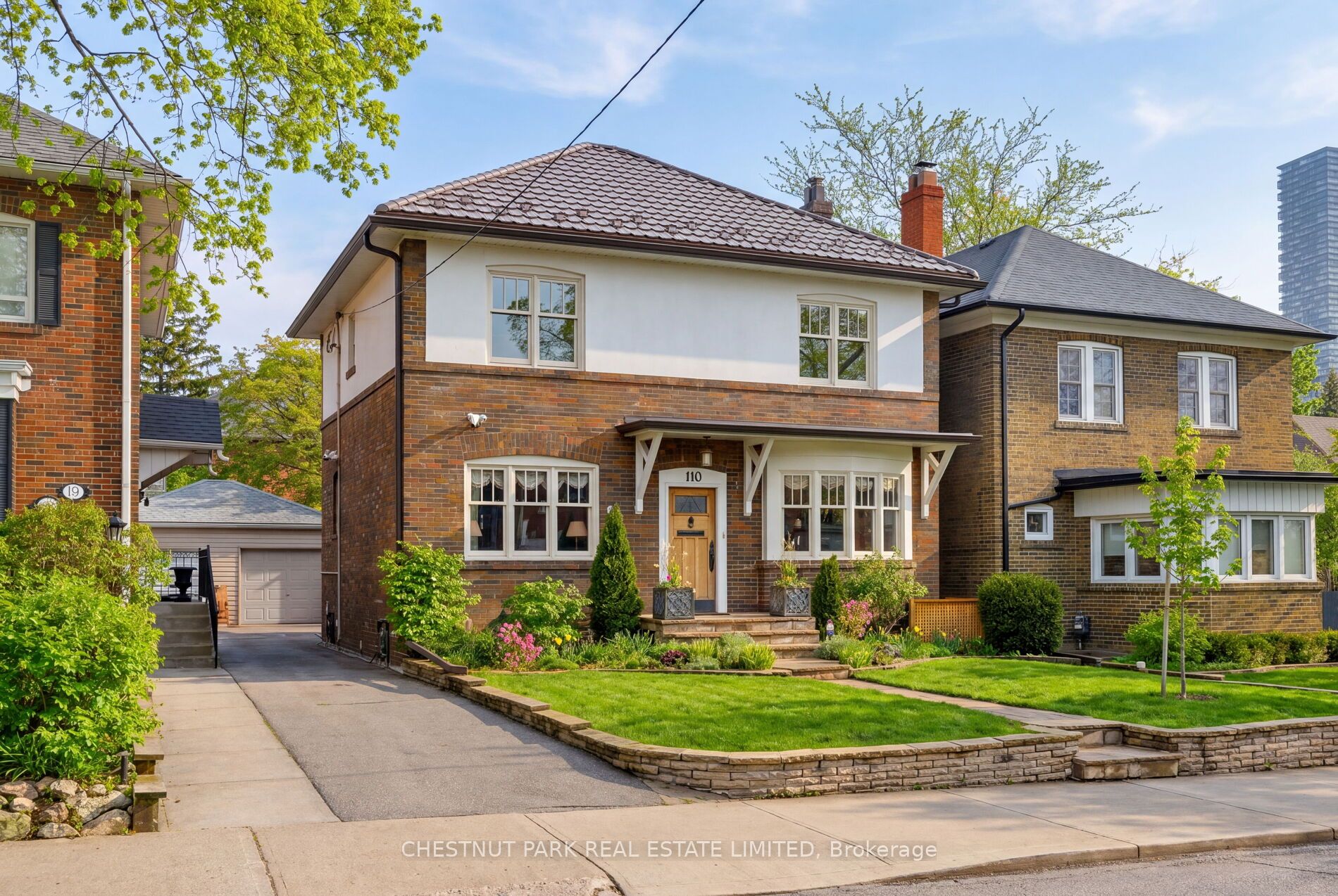 110 Hillsdale Avenue W, Toronto, ON M5P 1G5