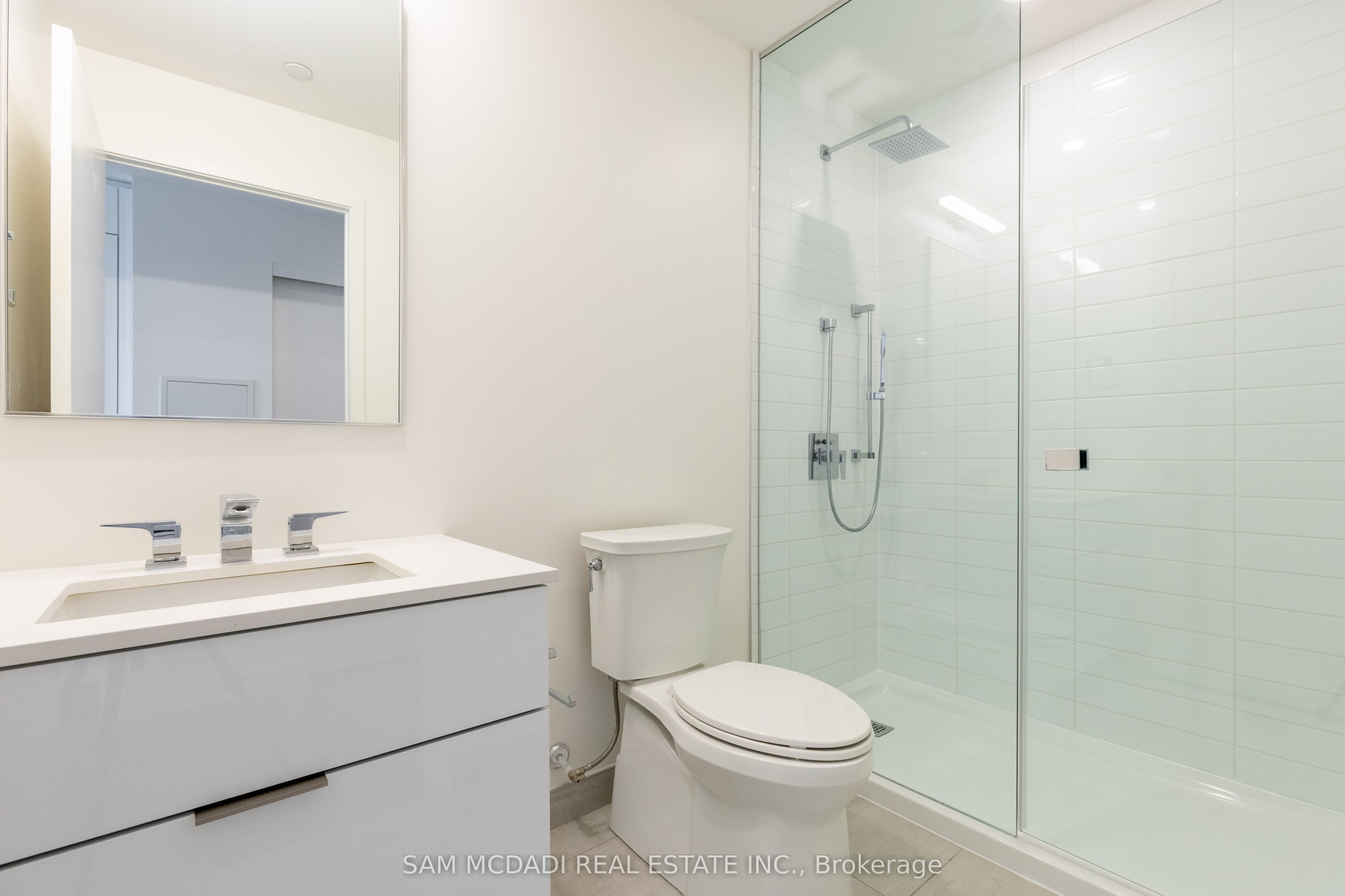 20 Lombard Street 3608, Toronto, ON M5C 0A7 photo 4