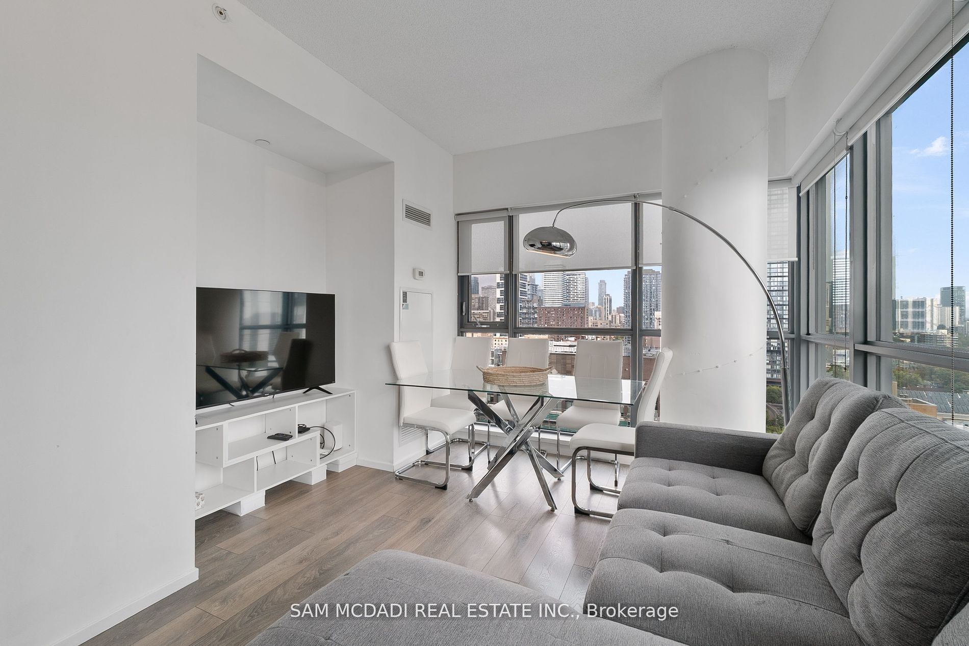 159 Dundas Street E 1906, Toronto, ON M5B 1E4 photo 5