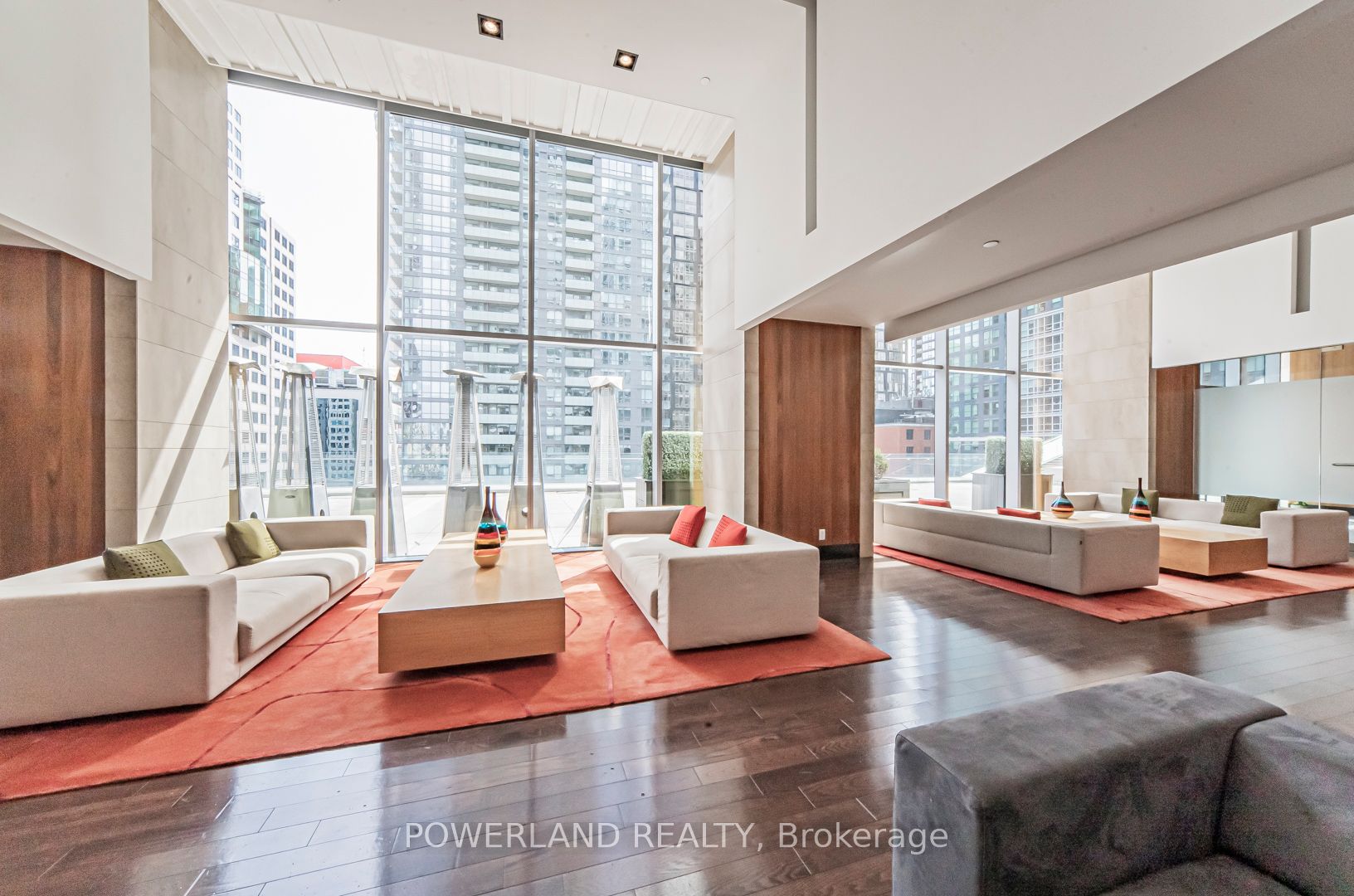 80 John Street 1309, Toronto, ON M5V 3X4 photo 5