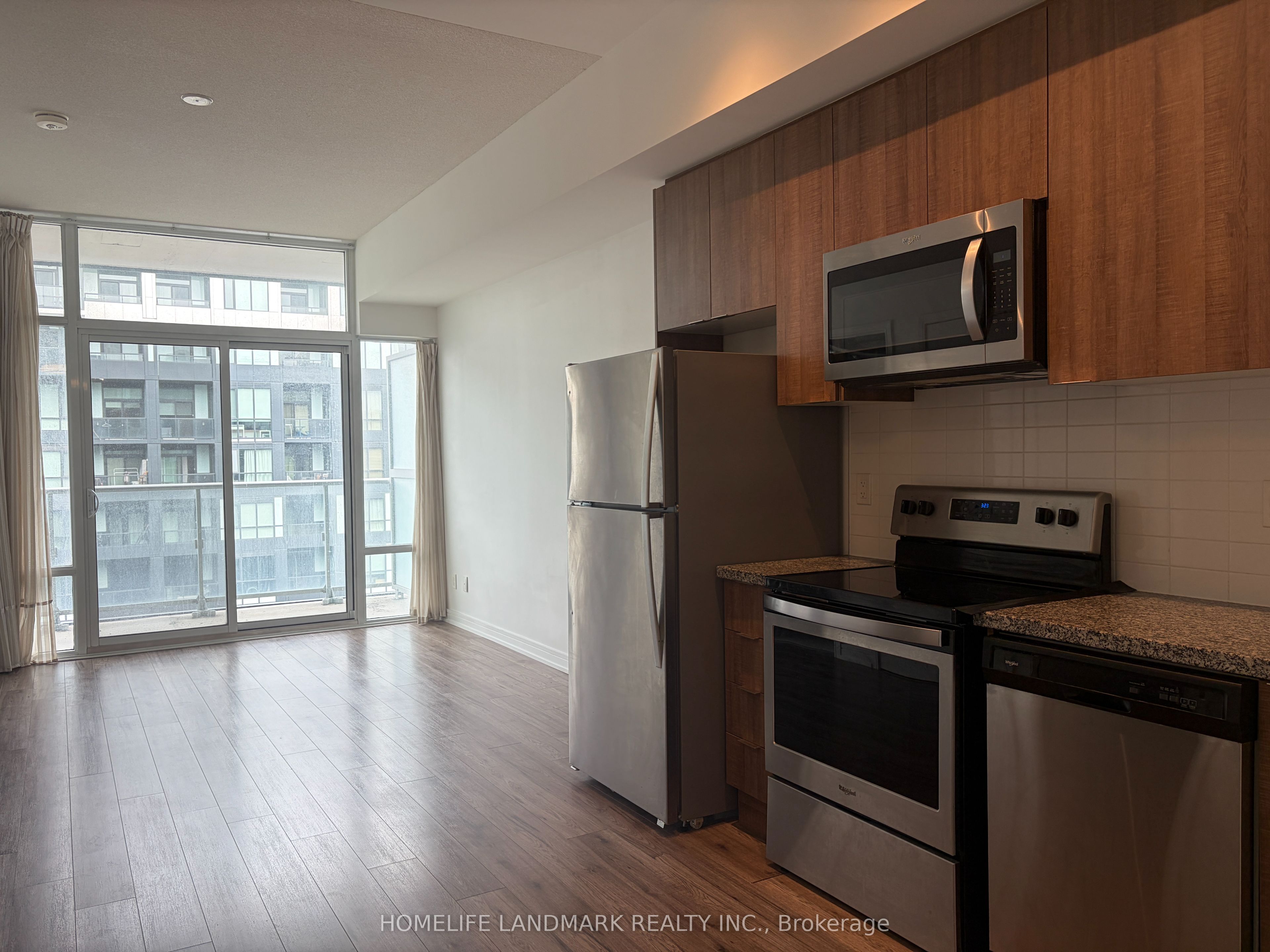621 Sheppard Ave. Avenue, Toronto, ON M2K 1B5 photo 4