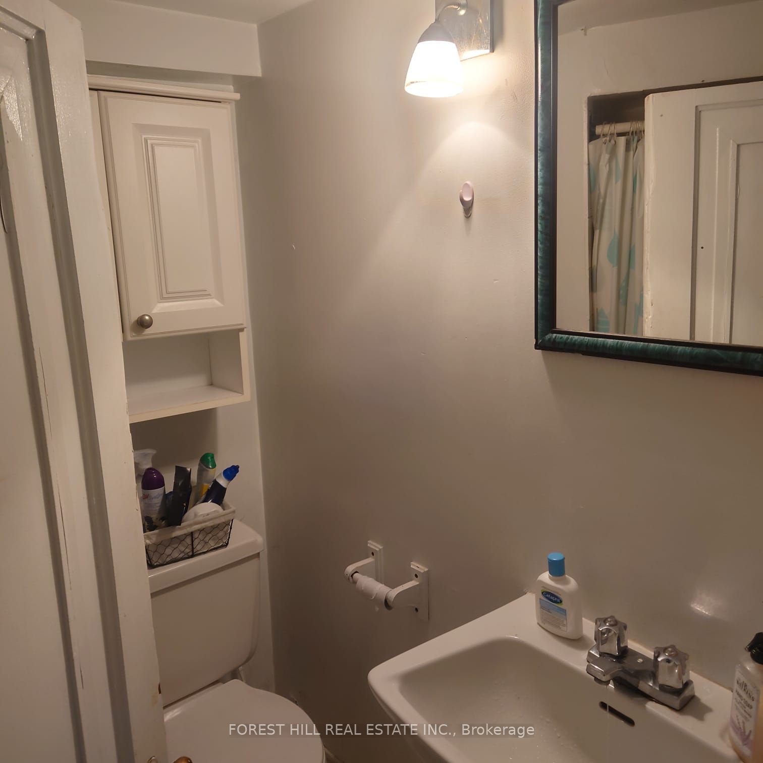 99 Gloucester Street 1a, Toronto, ON M4Y 1M2 photo 5