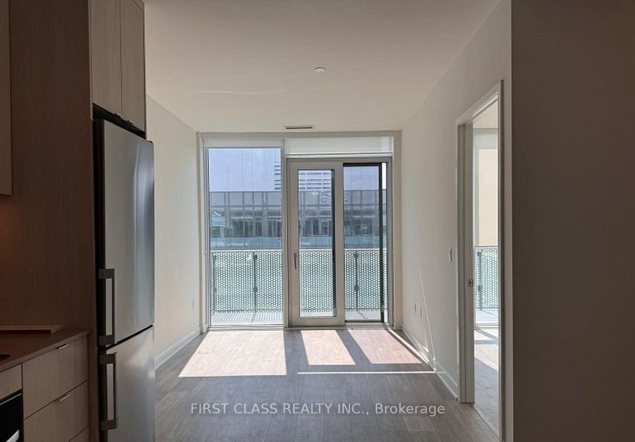 70 Princess Street PH3015, Toronto, ON M5A 0X6 photo 4