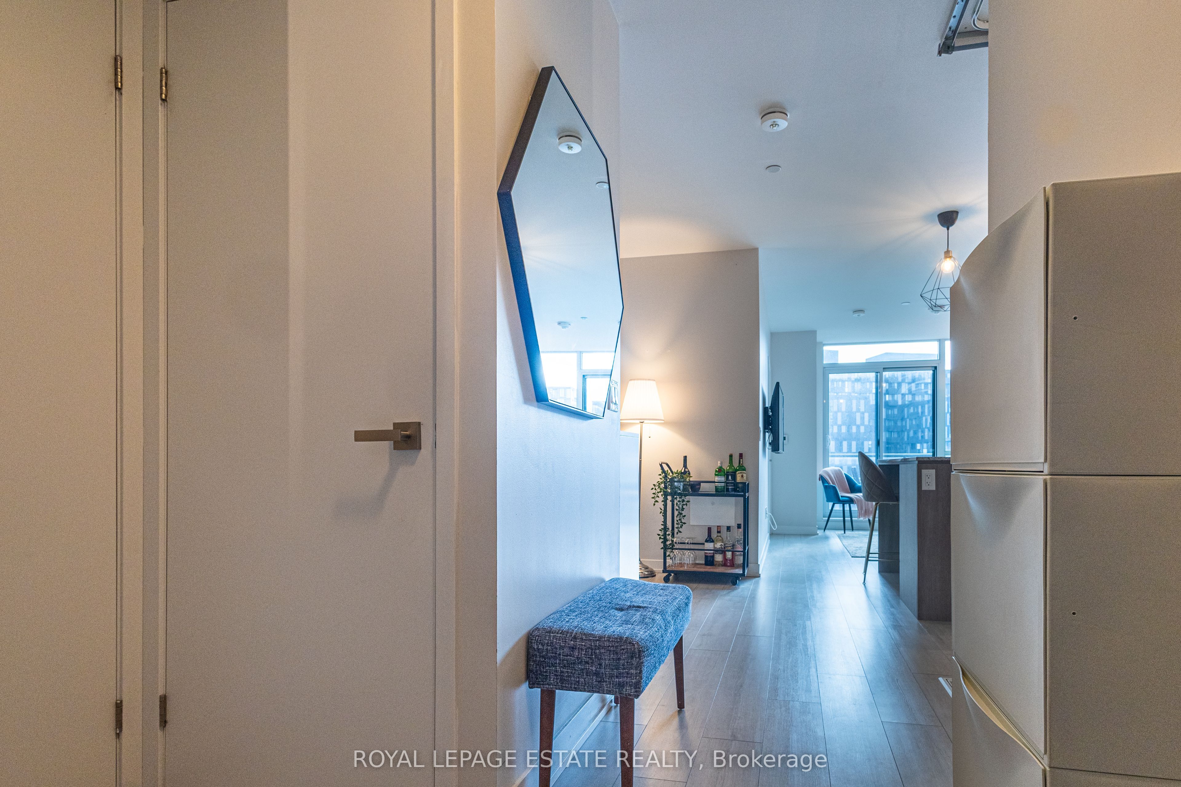 31 Tippett Road 657, Toronto, ON M3H 0C8 photo 2